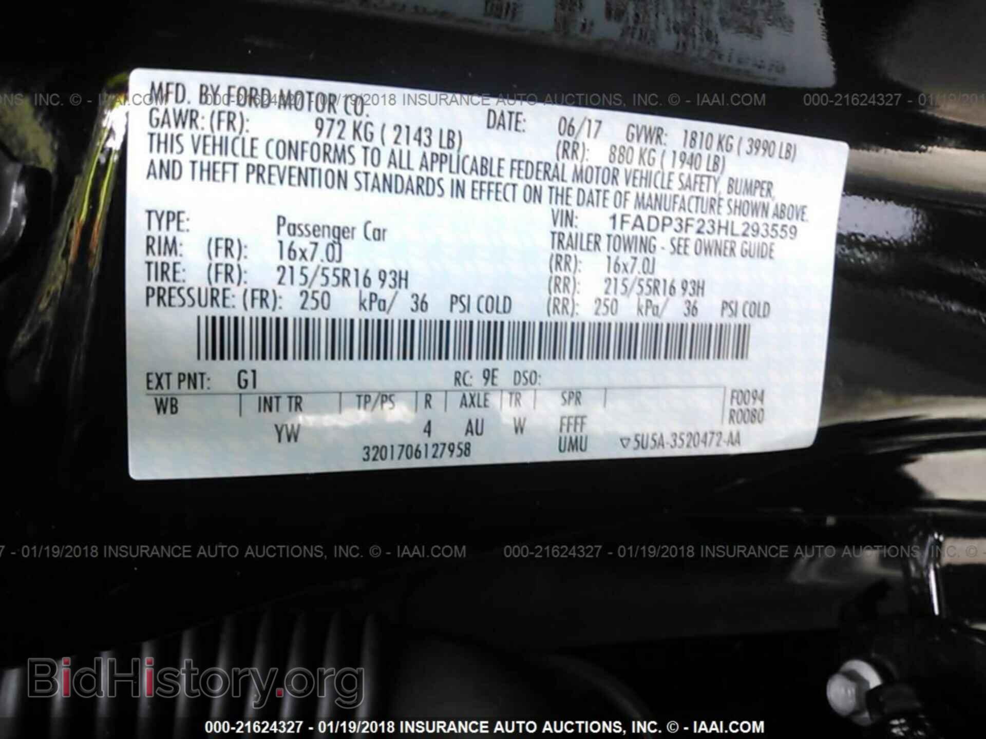 2017 Ford Focus - VIN: 1FADP3F23HL293559 - Photo 9