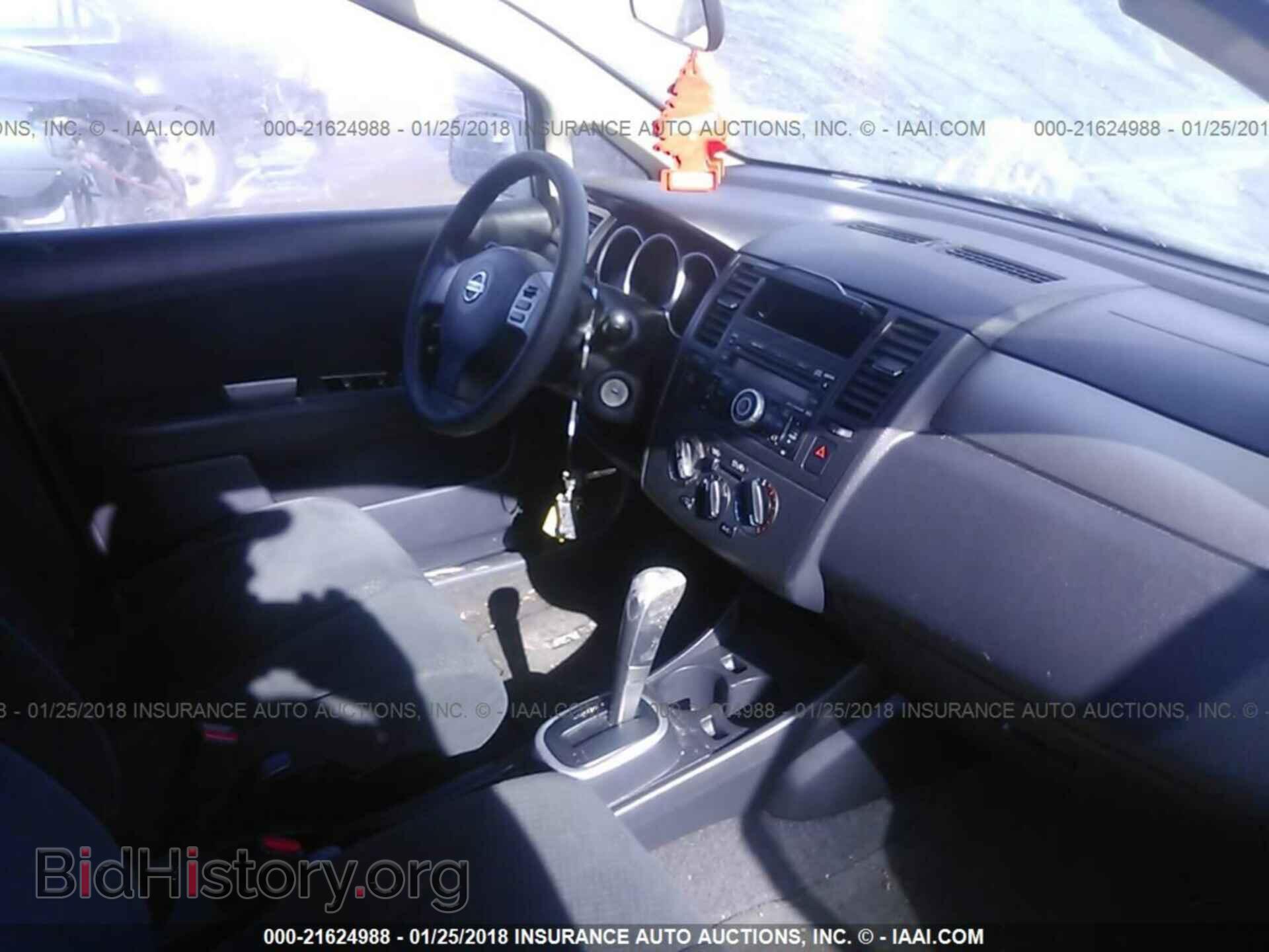 2011 Nissan Versa - VIN: 3N1BC1AP1BL443140 - Фото 5