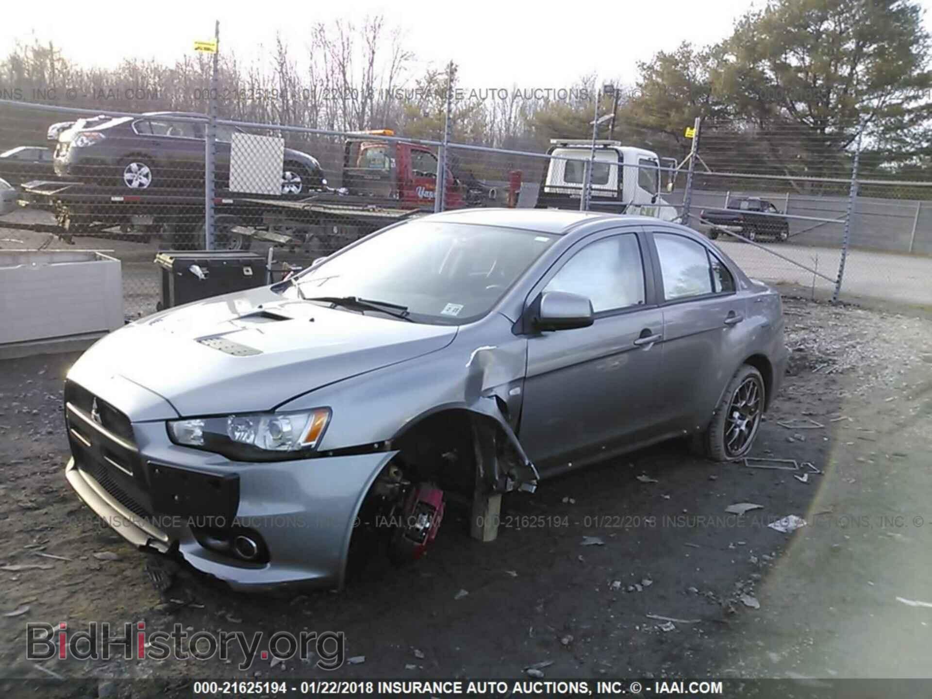 2014 Mitsubishi Lancer - VIN: JA32W5FV4EU010682 - Фото 2