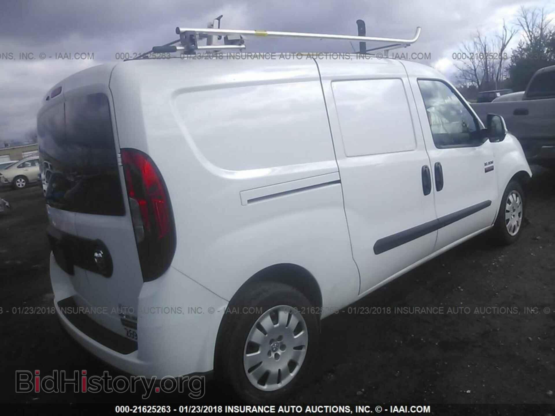 2017 Ram Promaster - VIN: ZFBERFBB4H6D67303 - Фото 4