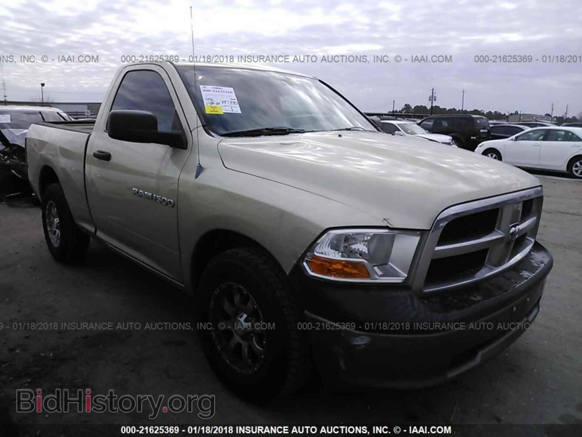Photo 3D7JB1EP7BG511770 - Dodge Ram 1500 2011