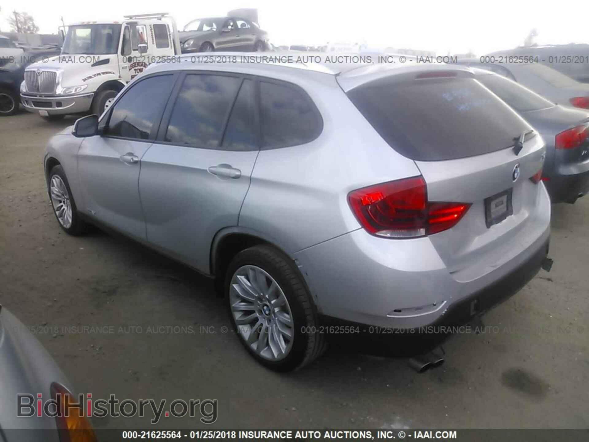 2013 Bmw X1 - VIN: WBAVM1C55DVW44784 - Фото 3