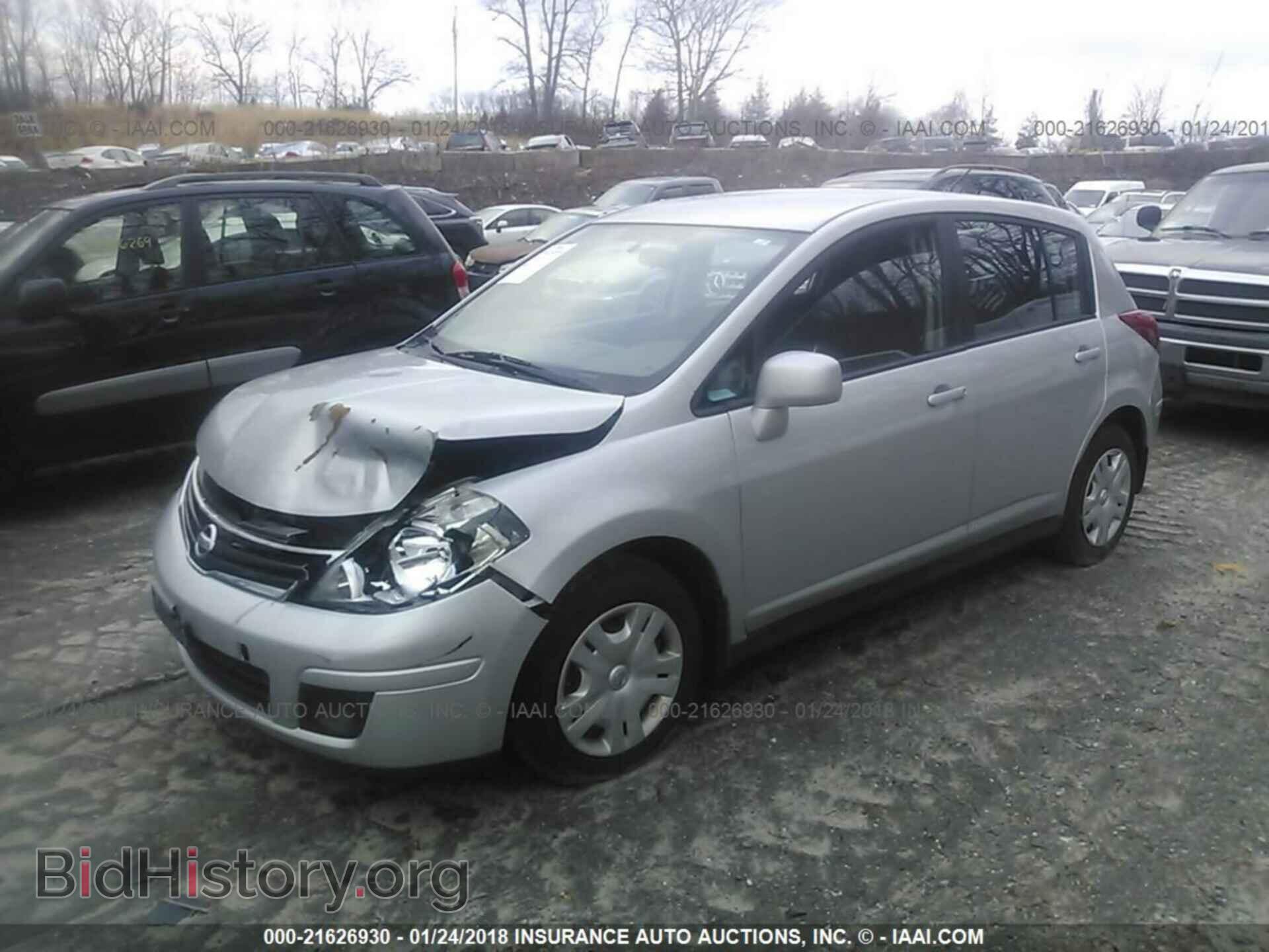 2011 Nissan Versa - VIN: 3N1BC1CP2BL422584 - Фото 2