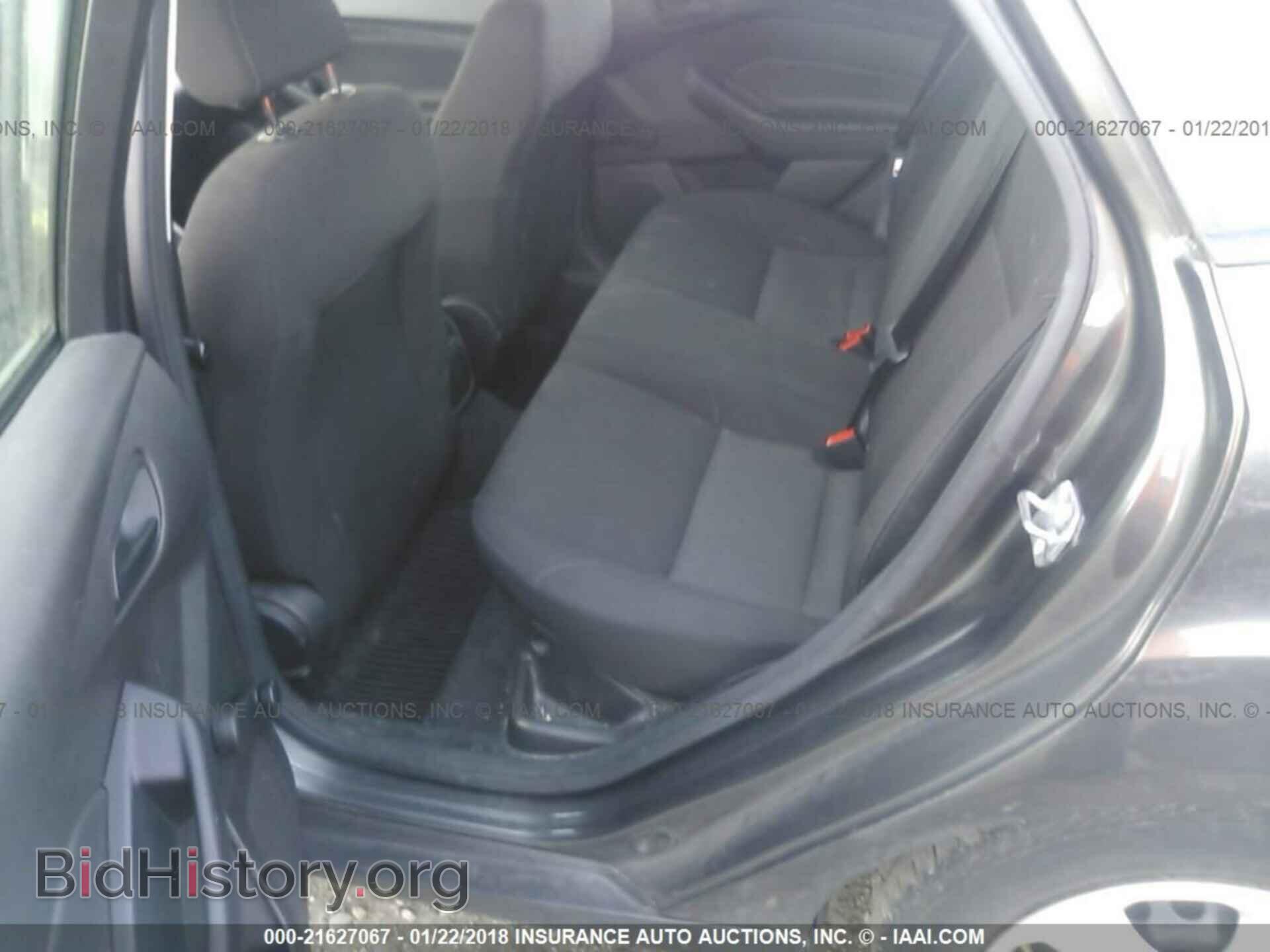 2015 Ford Focus - VIN: 1FADP3E22FL345861 - Photo 8