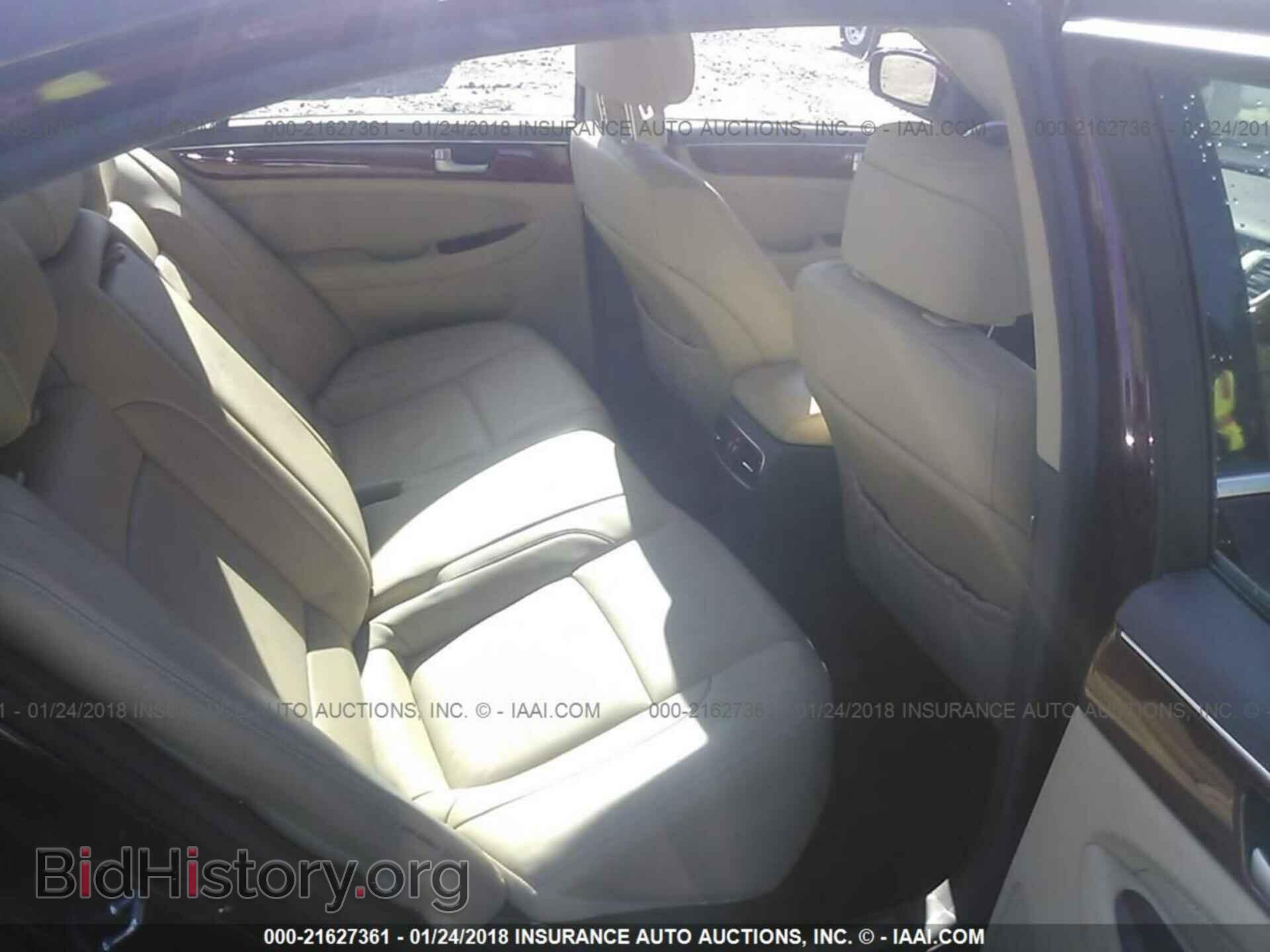 2013 Hyundai Genesis - VIN: KMHGC4DD9DU240068 - Фото 8