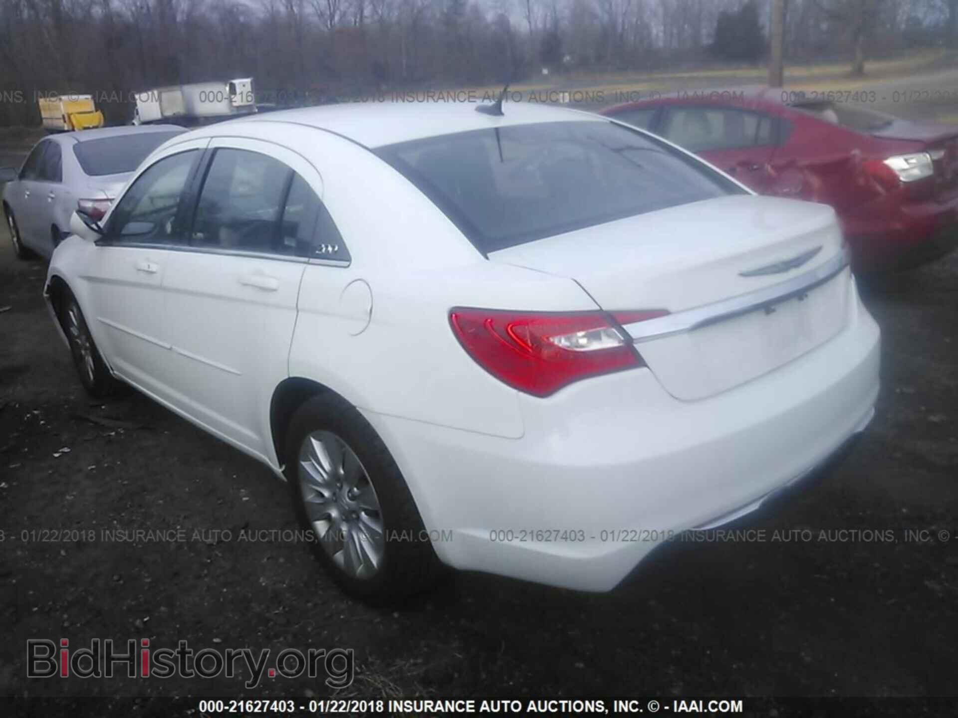 2013 Chrysler 200 - VIN: 1C3CCBAB3DN604591 - Photo 3