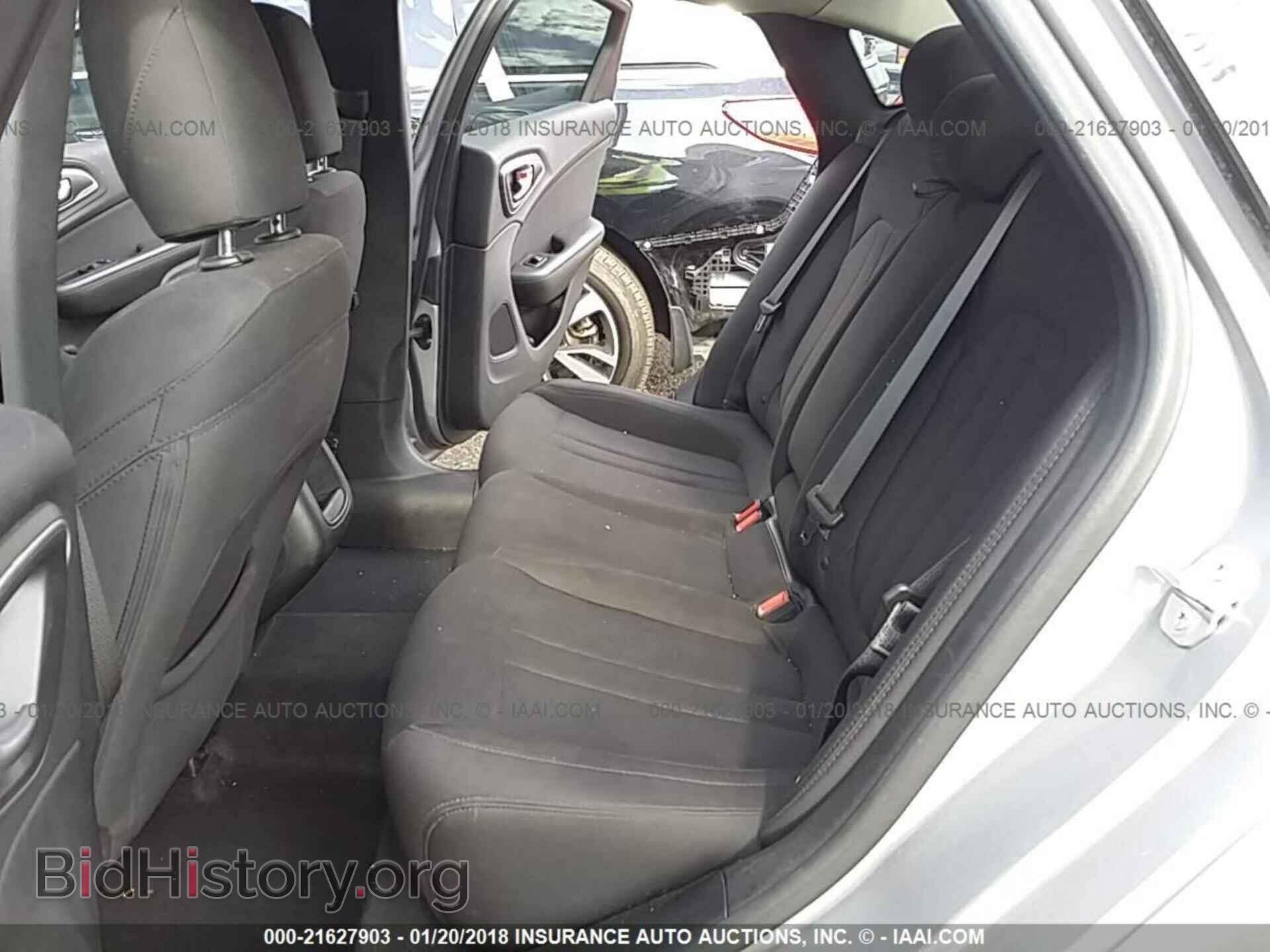 2015 Chrysler 200 - VIN: 1C3CCCAB7FN573418 - Фото 8