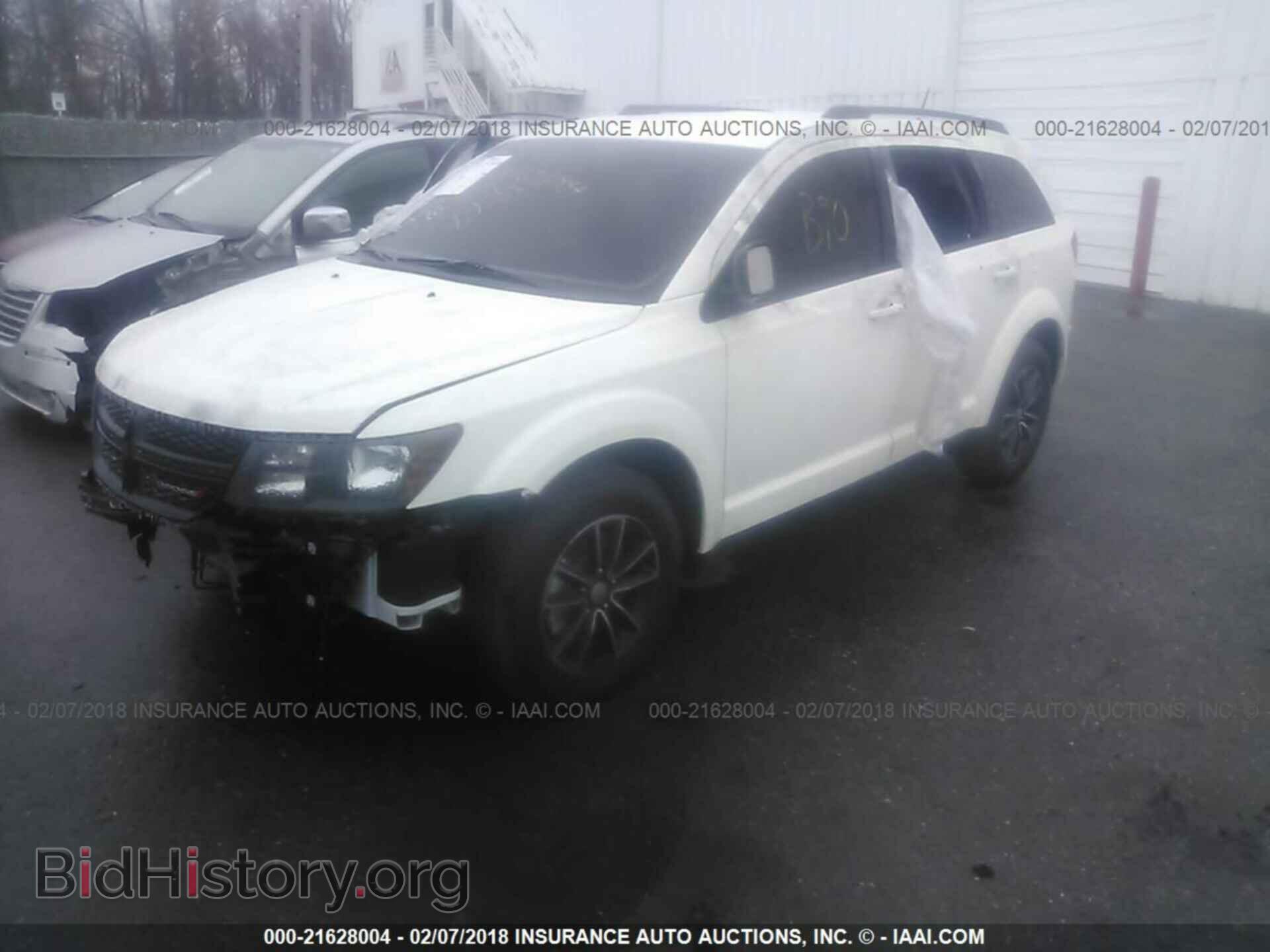 2017 Dodge Journey - VIN: 3C4PDCAB3HT682942 - Фото 2