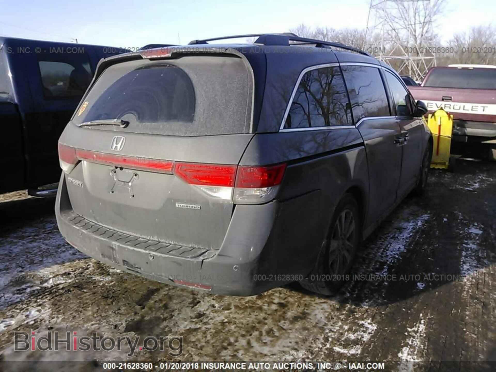 2014 Honda Odyssey - VIN: 5FNRL5H92EB063785 - Фото 4