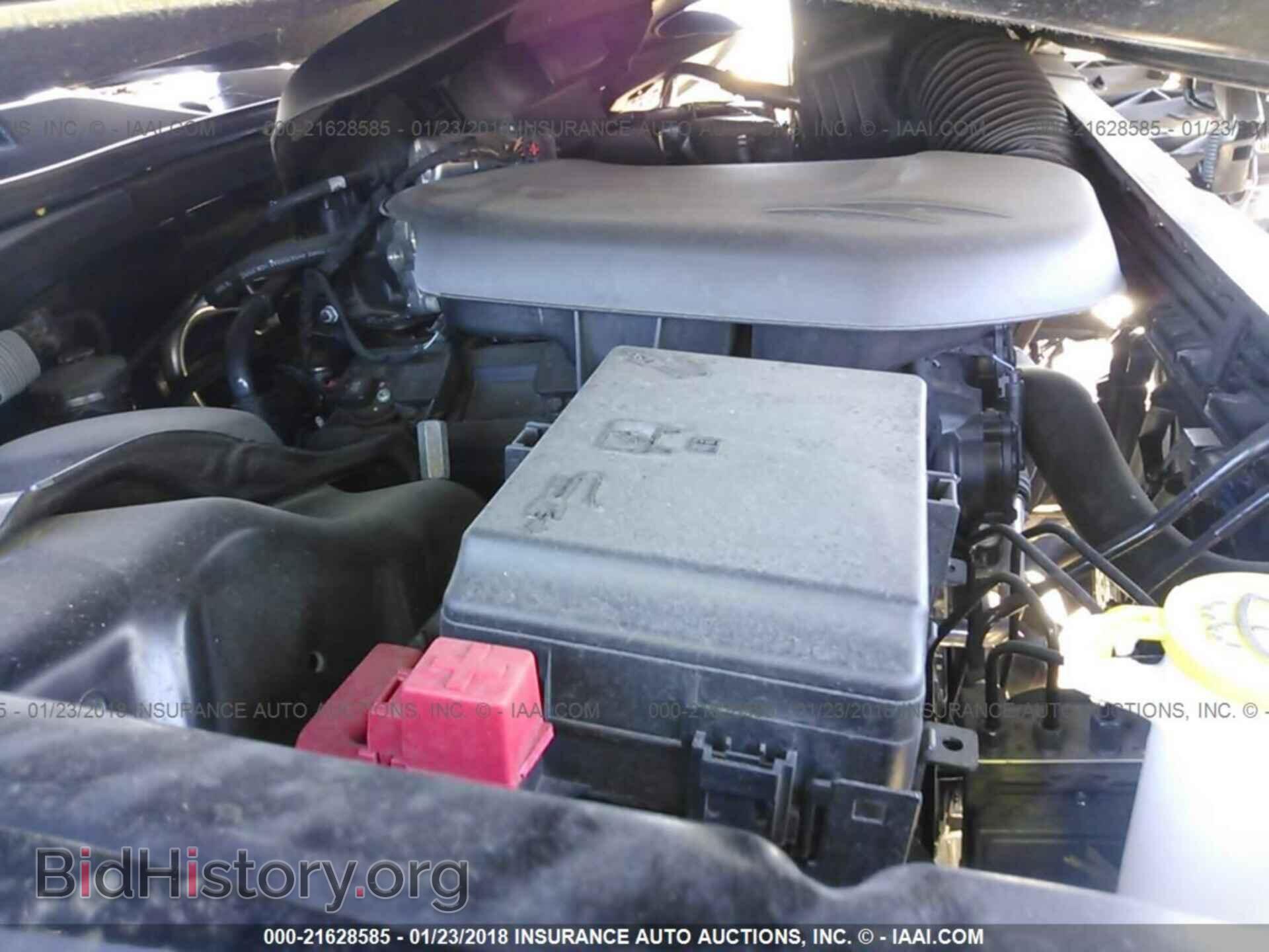 2016 Dodge Challenger - VIN: 2C3CDZAG0GH265044 - Photo 10