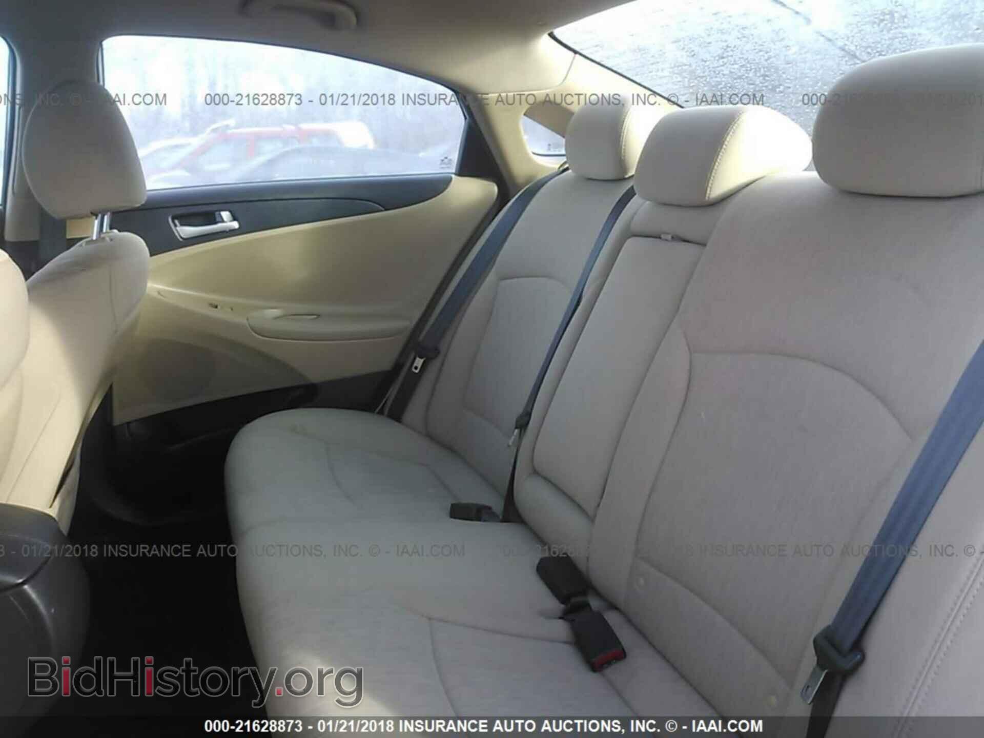 2012 Hyundai Sonata - VIN: 5NPEB4AC2CH321951 - Фото 8