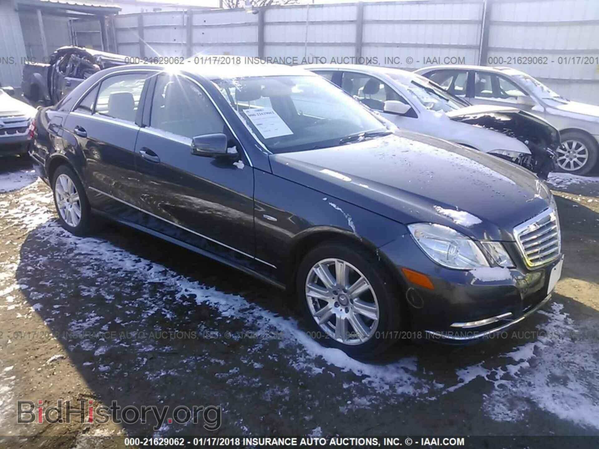 Photo WDDHF8JB8CA569005 - Mercedes-benz E 2012