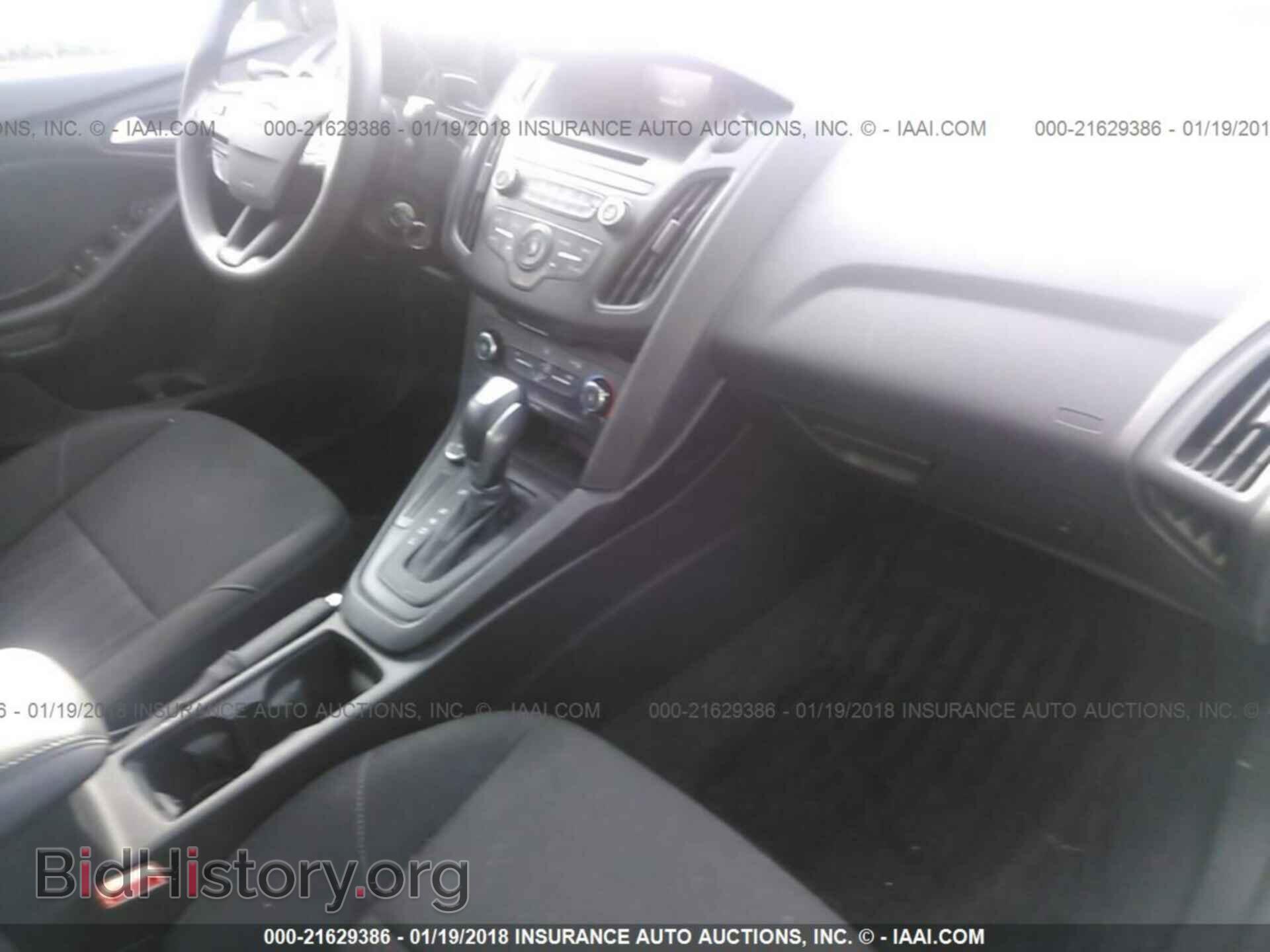 2015 Ford Focus - VIN: 1FADP3F22FL289760 - Photo 5