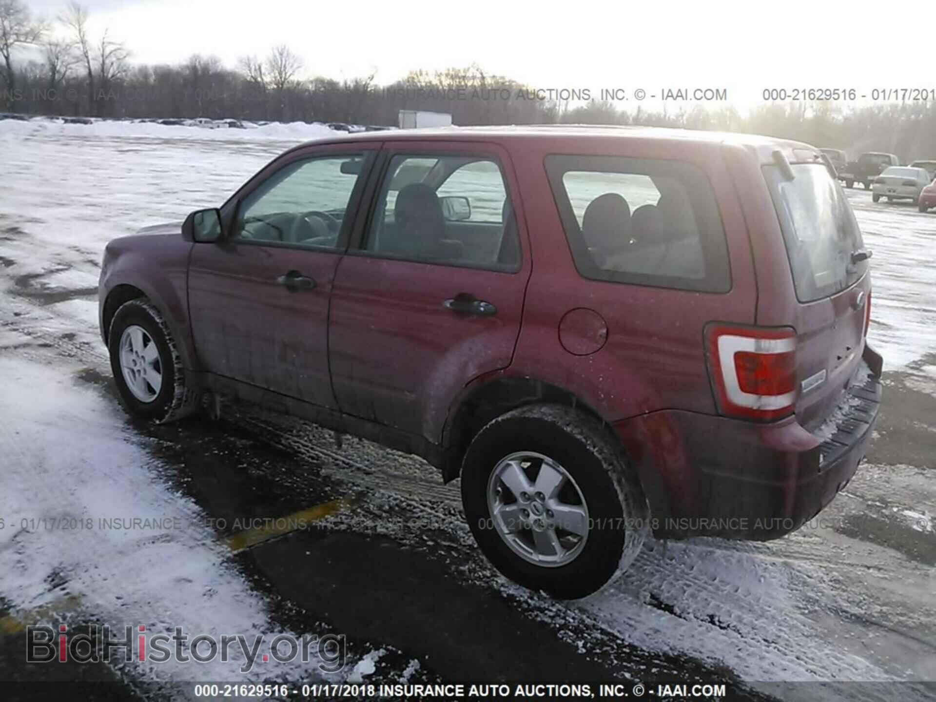 2012 Ford Escape - VIN: 1FMCU9C75CKA76977 - Фото 3