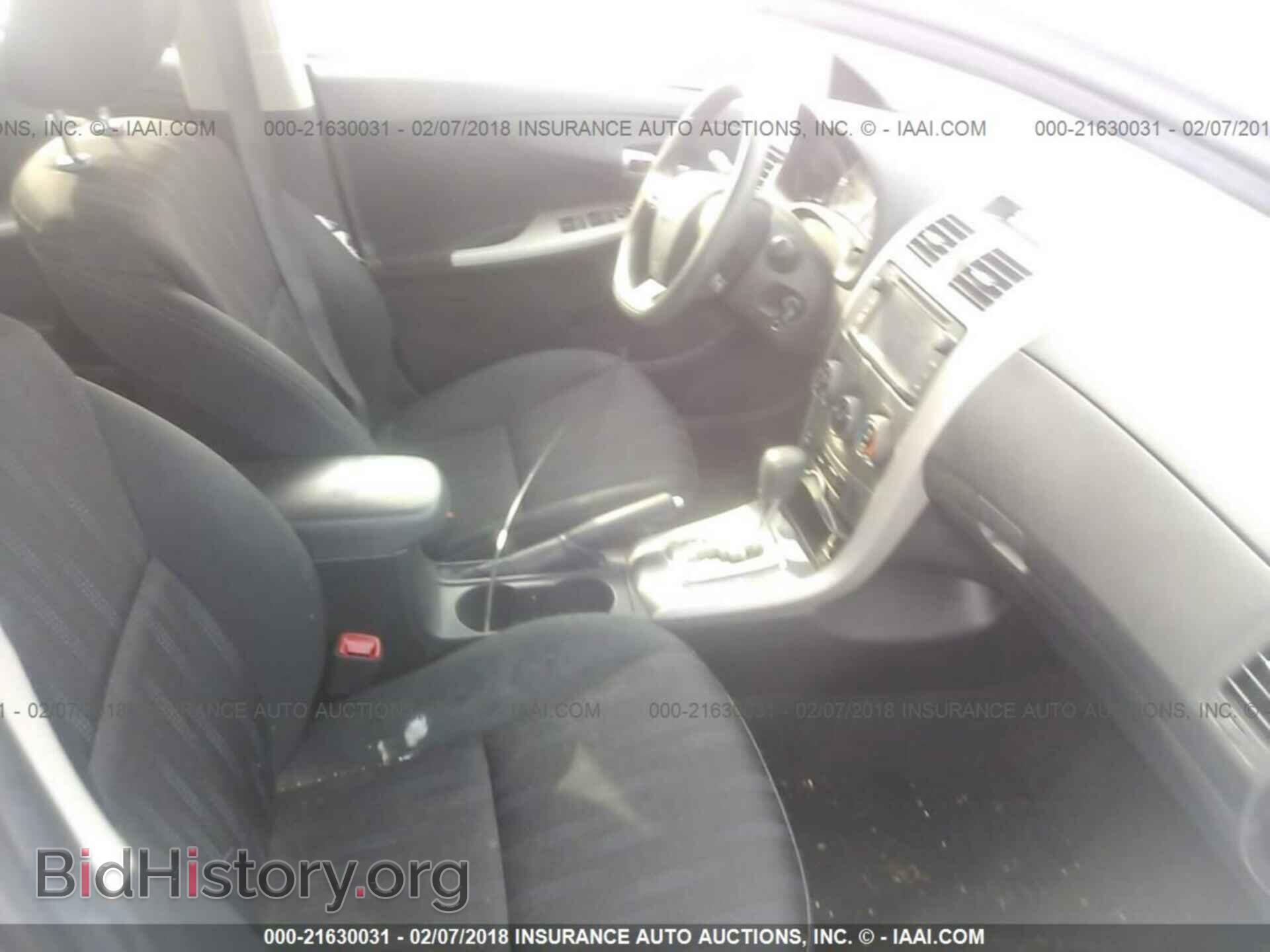 2013 Toyota Corolla - VIN: 2T1BU4EE3DC933332 - Фото 5
