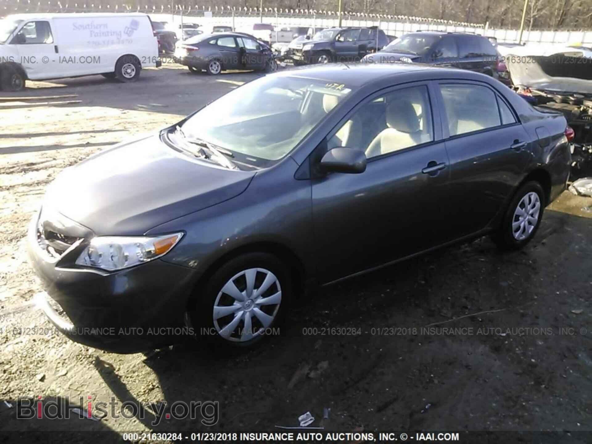 2013 Toyota Corolla - VIN: 5YFBU4EE9DP179465 - Фото 2