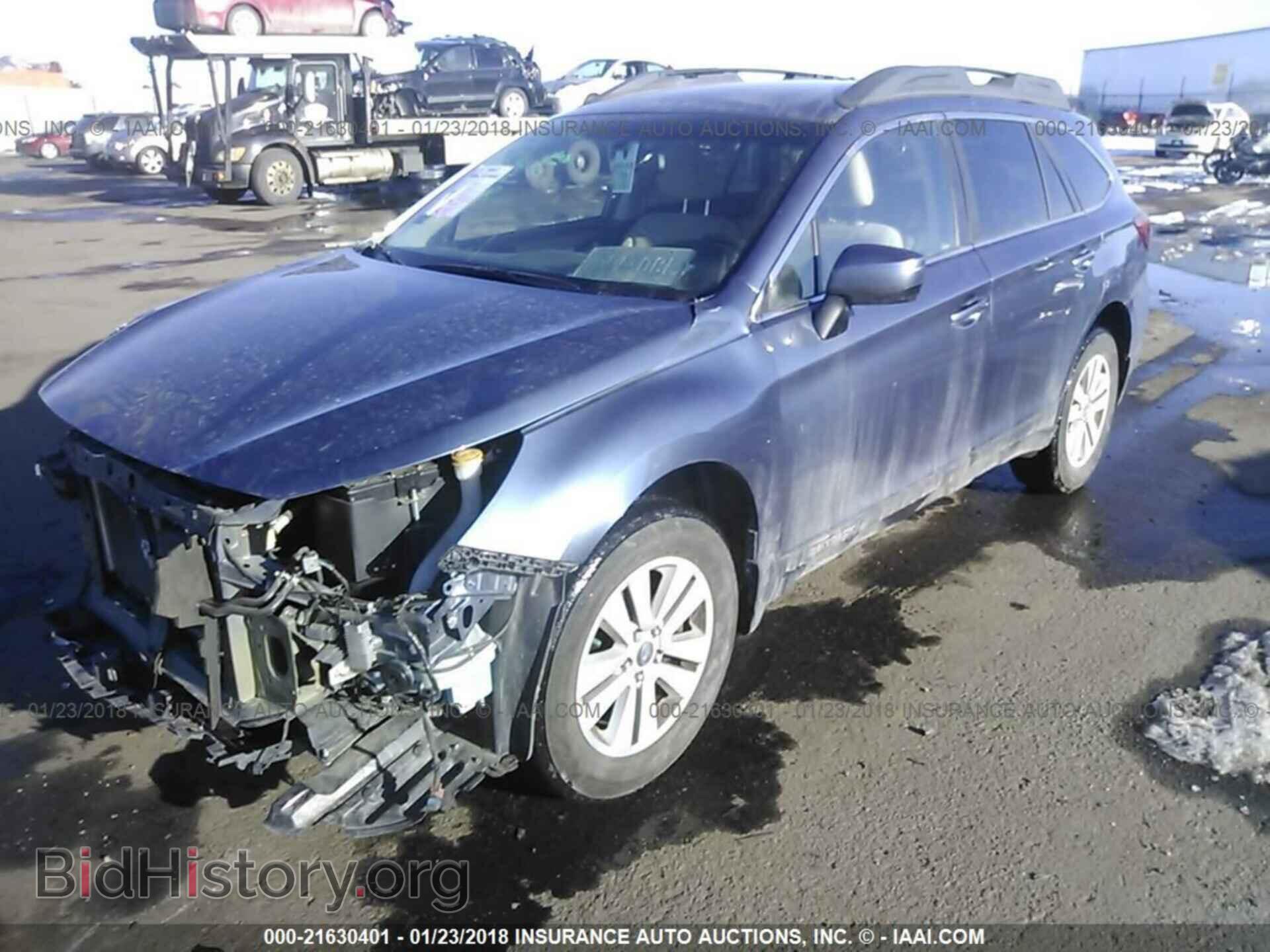 2015 Subaru Outback - VIN: 4S4BSBCC6F3270342 - Photo 2