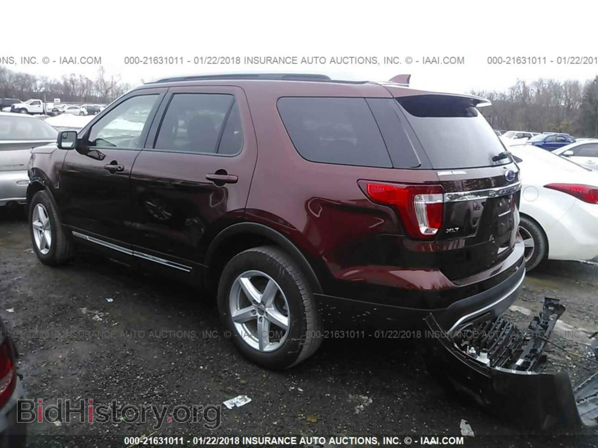 2016 Ford Explorer - VIN: 1FM5K8D83GGC23497 - Photo 3