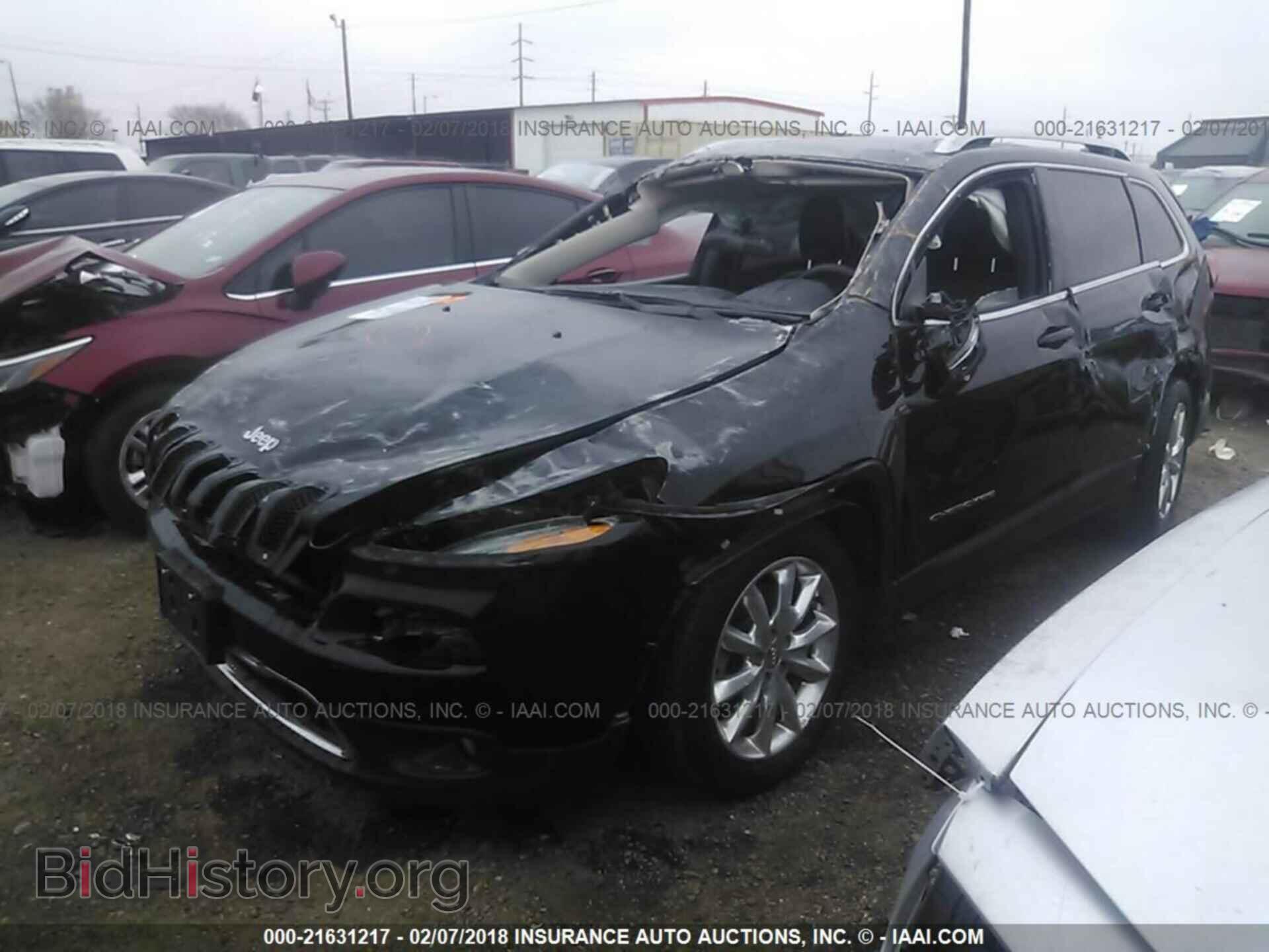 2017 Jeep Cherokee - VIN: 1C4PJLDB5HW522110 - Photo 2
