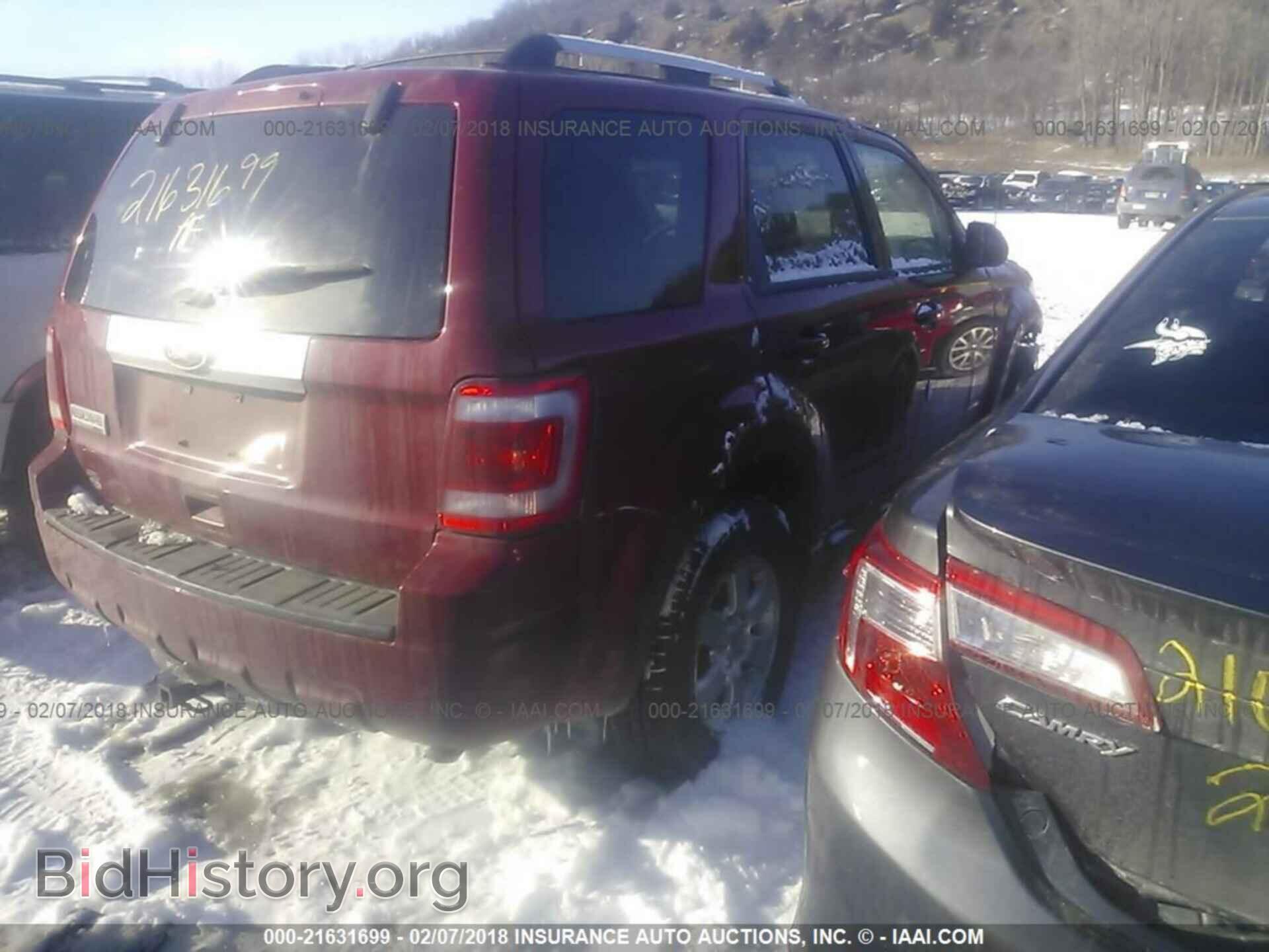 2011 Ford Escape - VIN: 1FMCU0E70BKB53150 - Фото 4