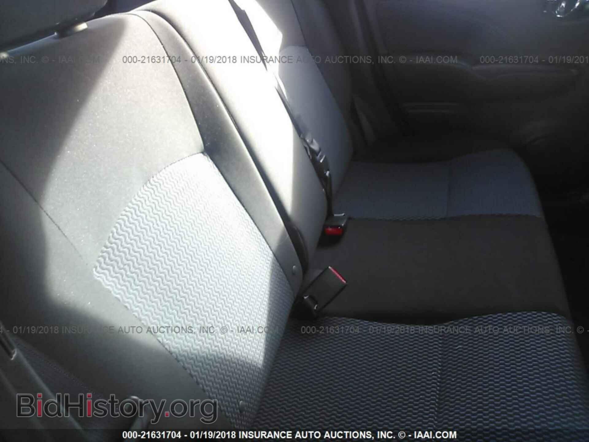 2016 Nissan Versa note - VIN: 3N1CE2CP5GL352834 - Фото 8