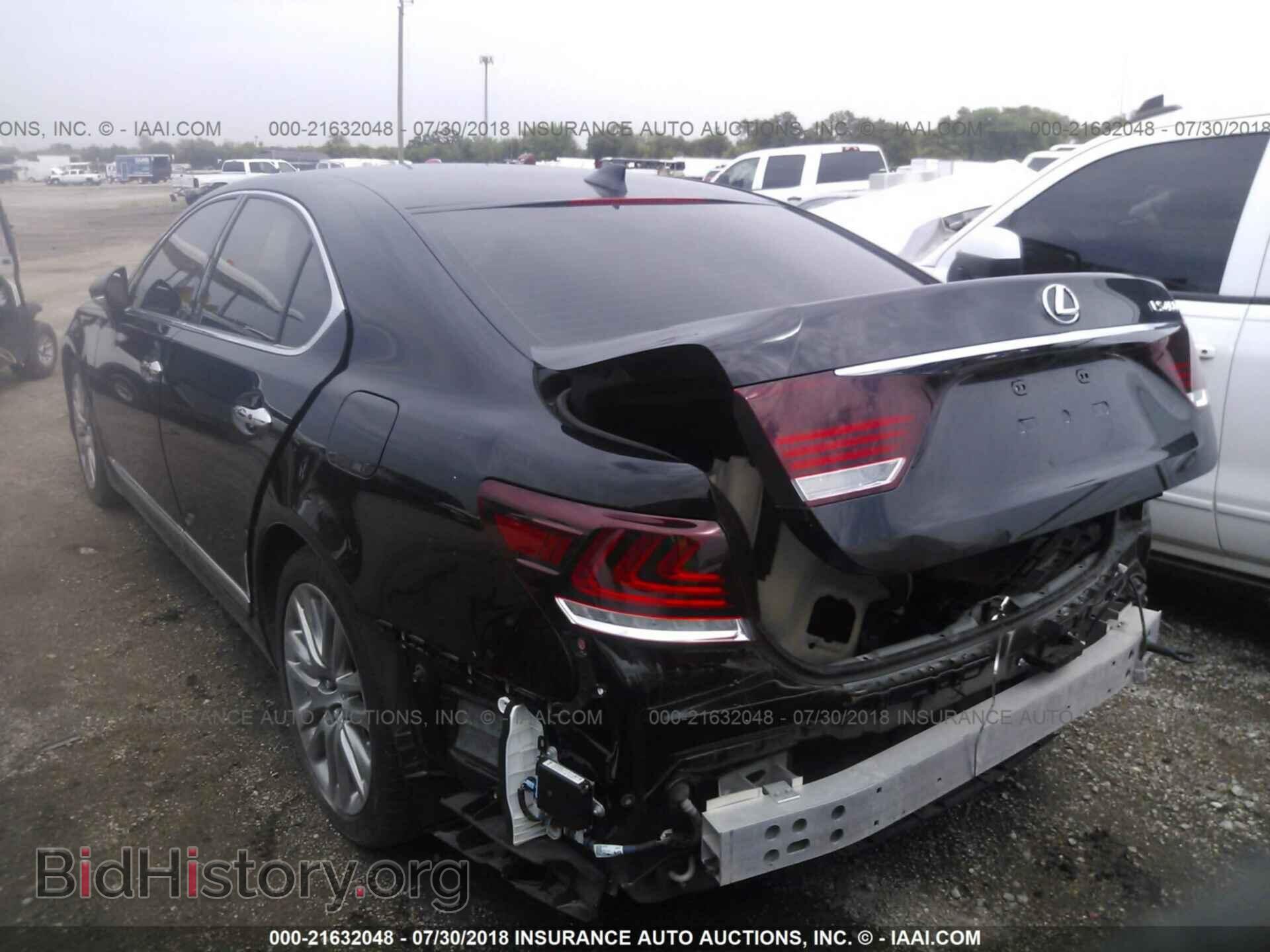 2014 Lexus Ls - VIN: JTHBL5EF3E5128025 - Photo 3