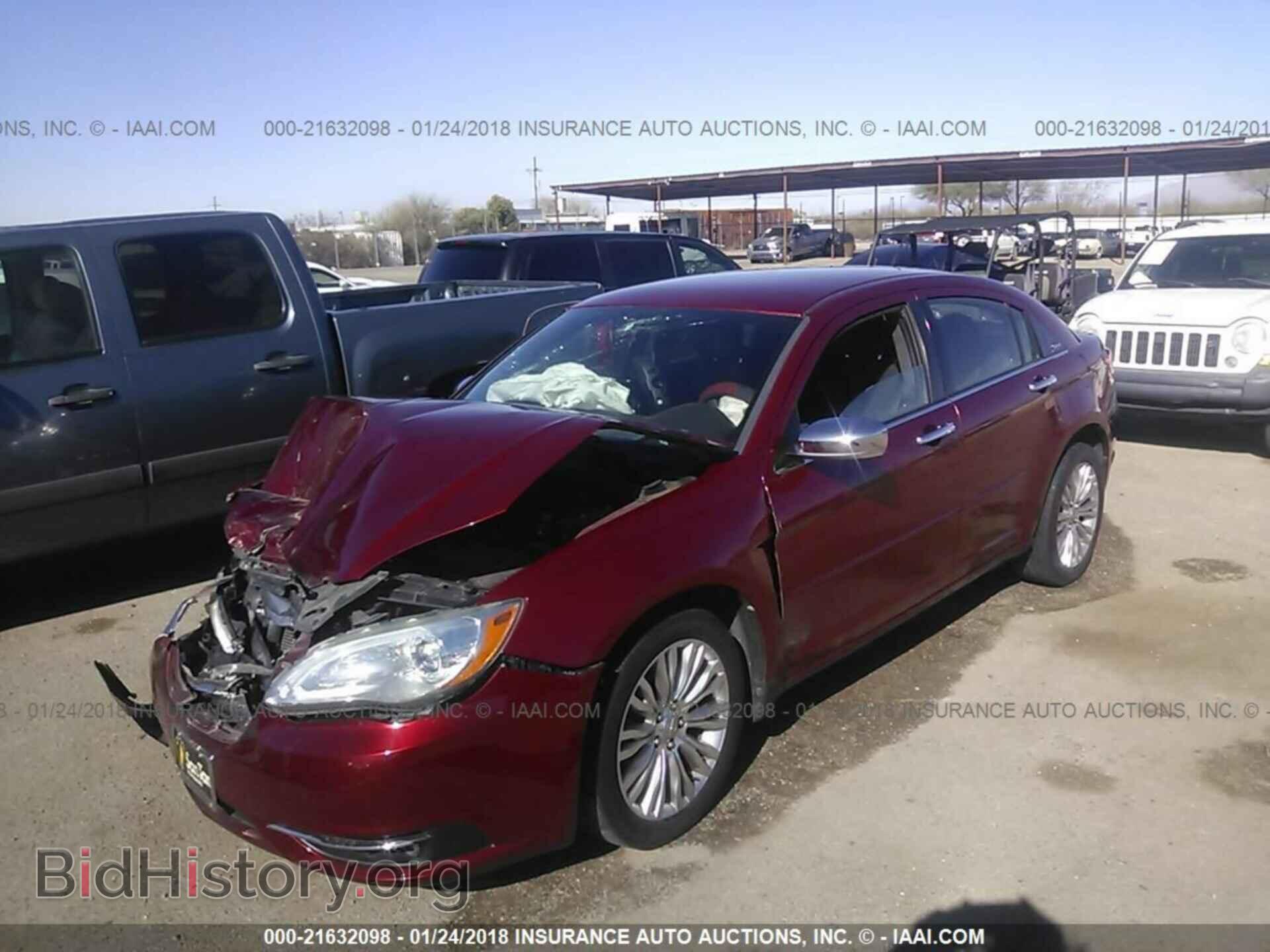 2012 Chrysler 200 - VIN: 1C3CCBCB5CN203488 - Photo 2
