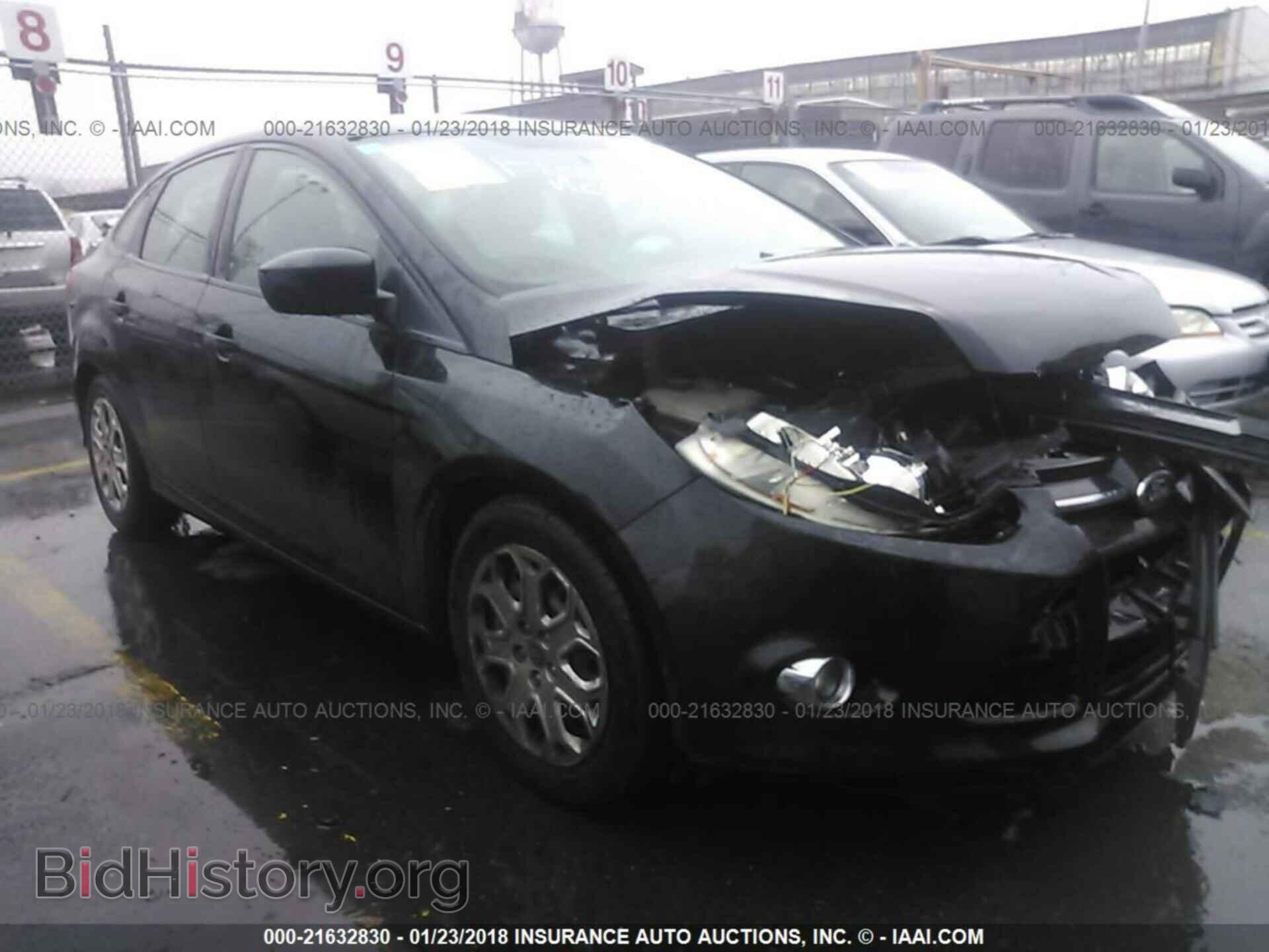 Photo 1FAHP3F23CL445480 - Ford Focus 2012