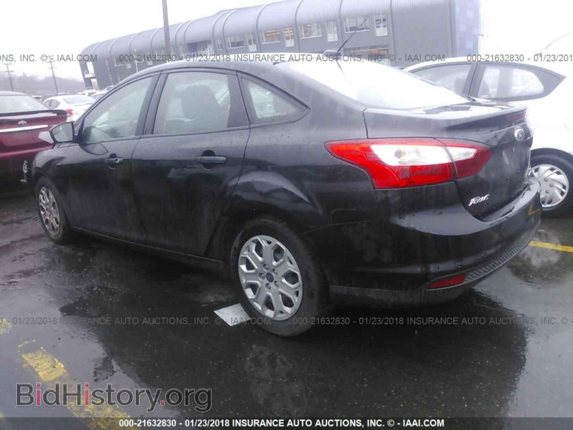 2012 Ford Focus - VIN: 1FAHP3F23CL445480 - Фото 3