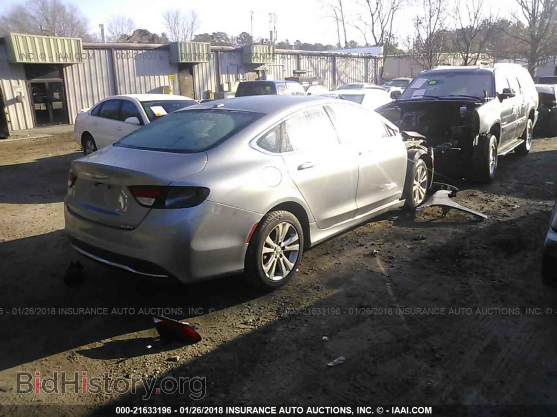 2016 Chrysler 200 - VIN: 1C3CCCAB6GN106458 - Фото 4