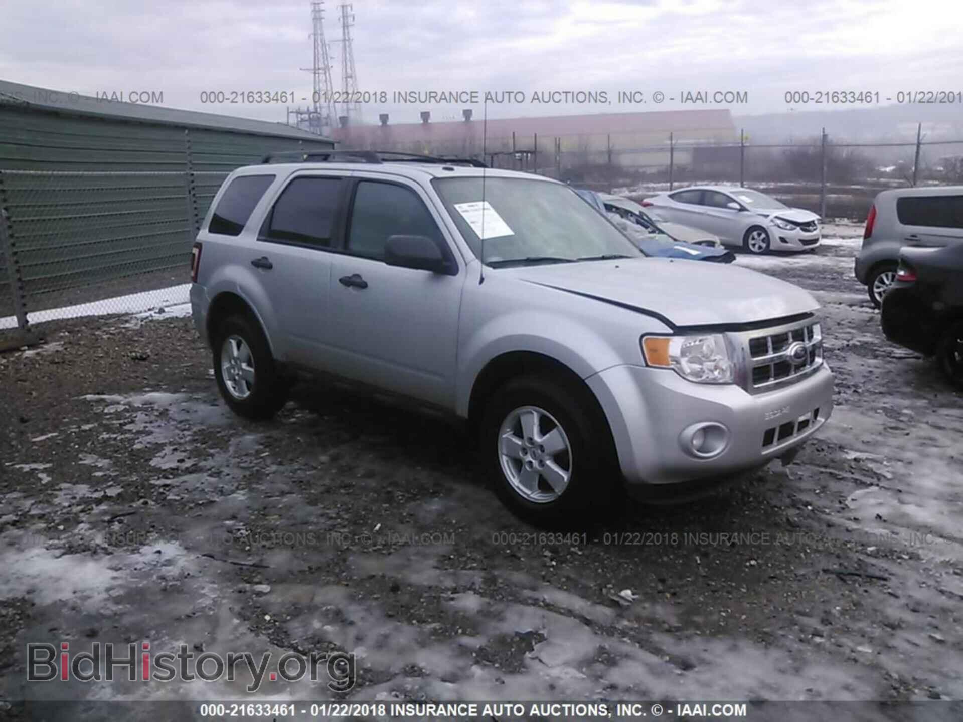 Photo 1FMCU9D76CKB99542 - Ford Escape 2012