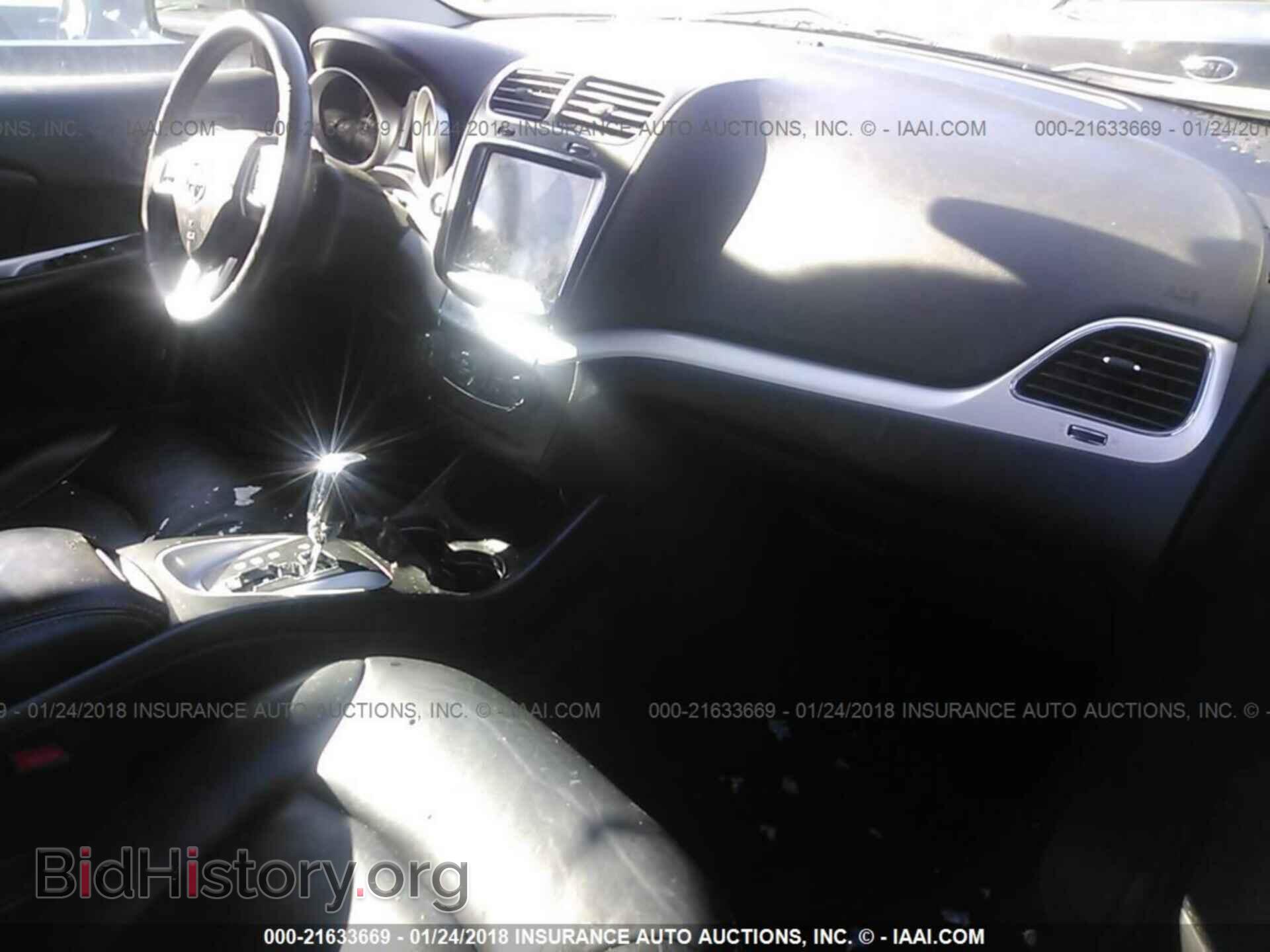 2014 Dodge Journey - VIN: 3C4PDCBG8ET166257 - Фото 5