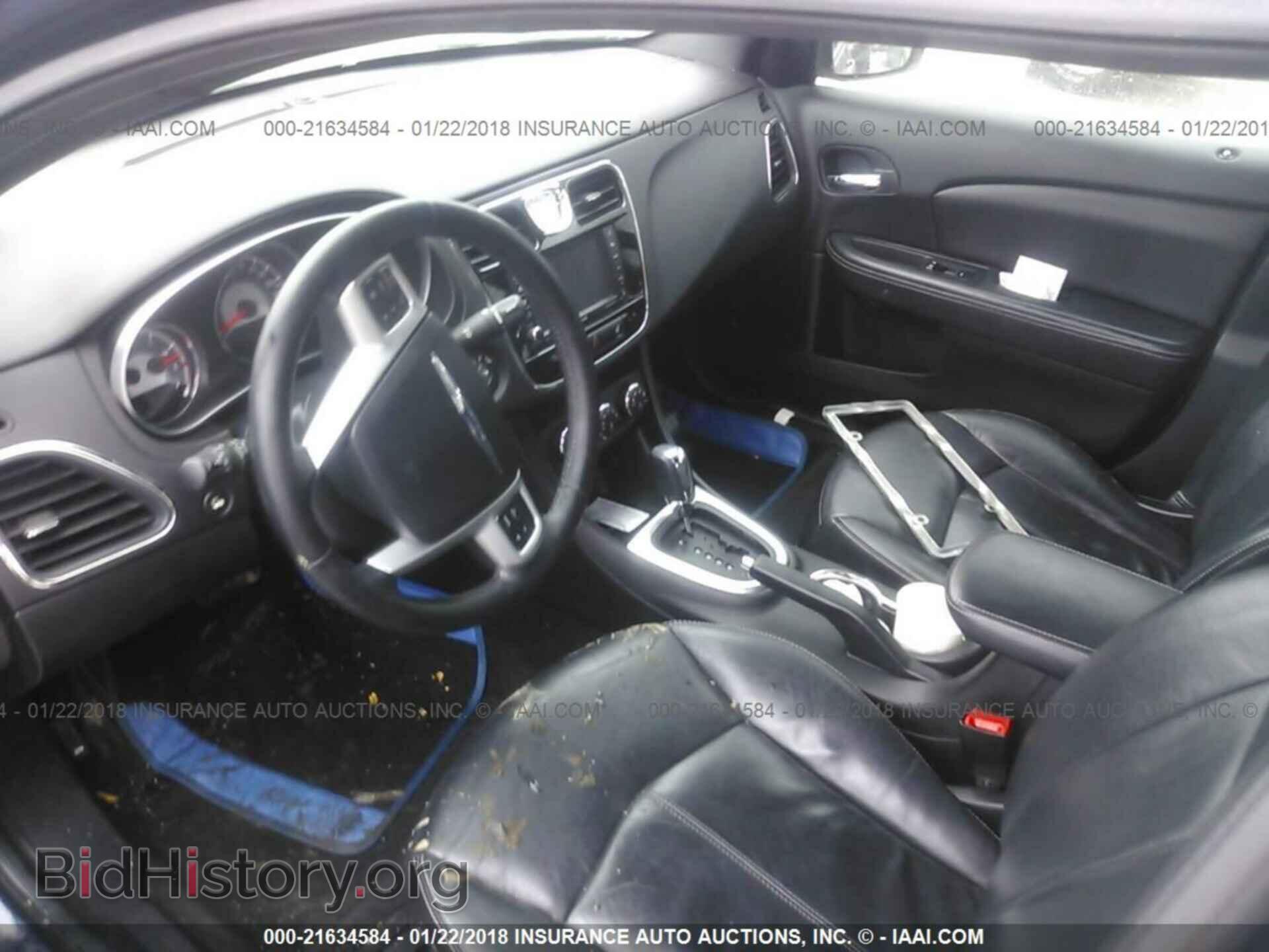 2011 Chrysler 200 - VIN: 1C3BC2FB6BN576013 - Фото 5