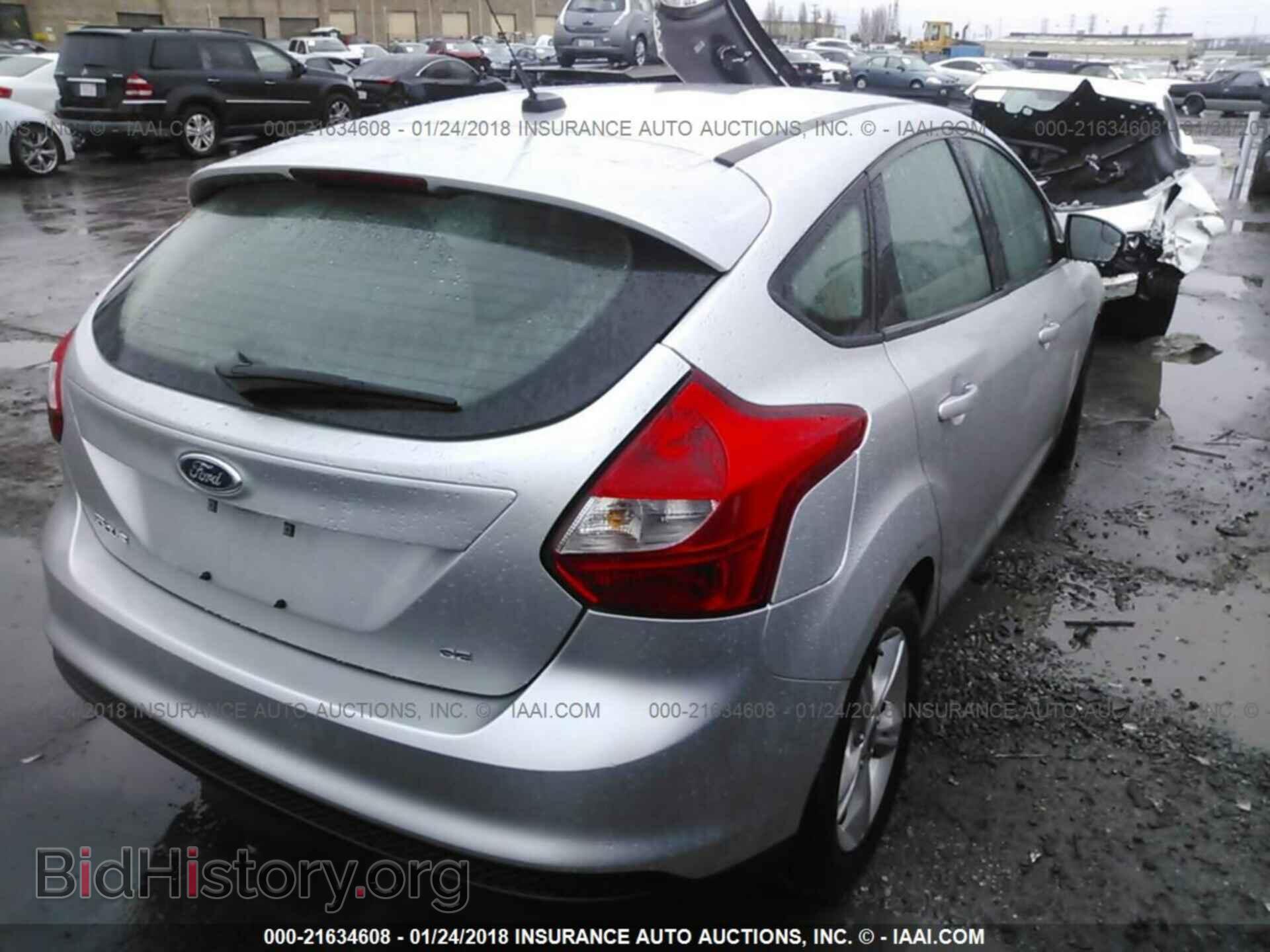 2014 Ford Focus - VIN: 1FADP3K25EL199541 - Photo 4