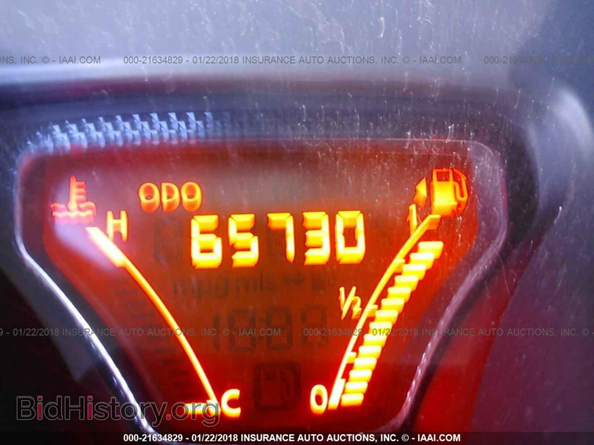 2014 Nissan Versa note - VIN: 3N1CE2CP3EL358564 - Photo 7