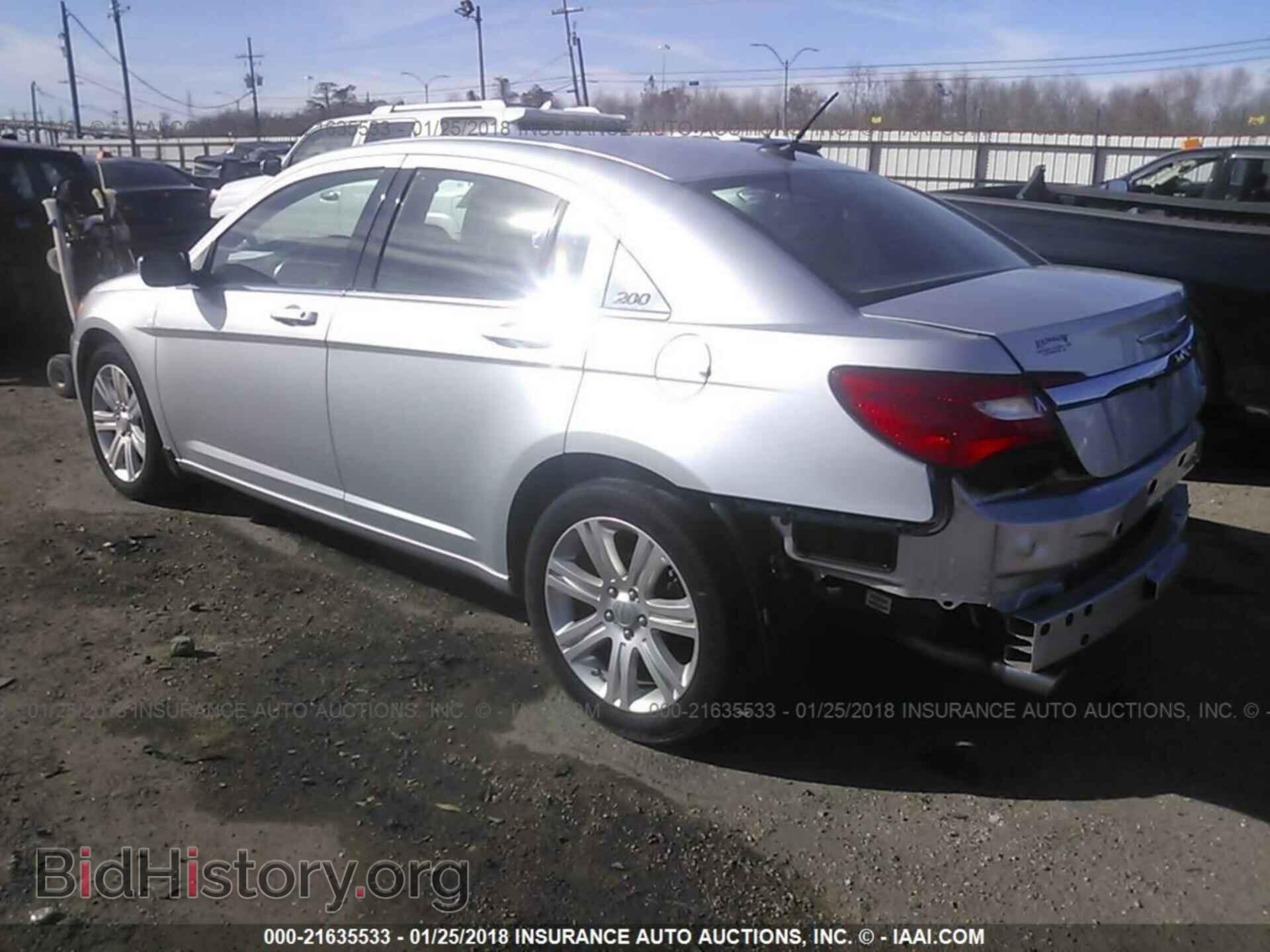 2012 Chrysler 200 - VIN: 1C3CCBBGXCN221773 - Фото 3