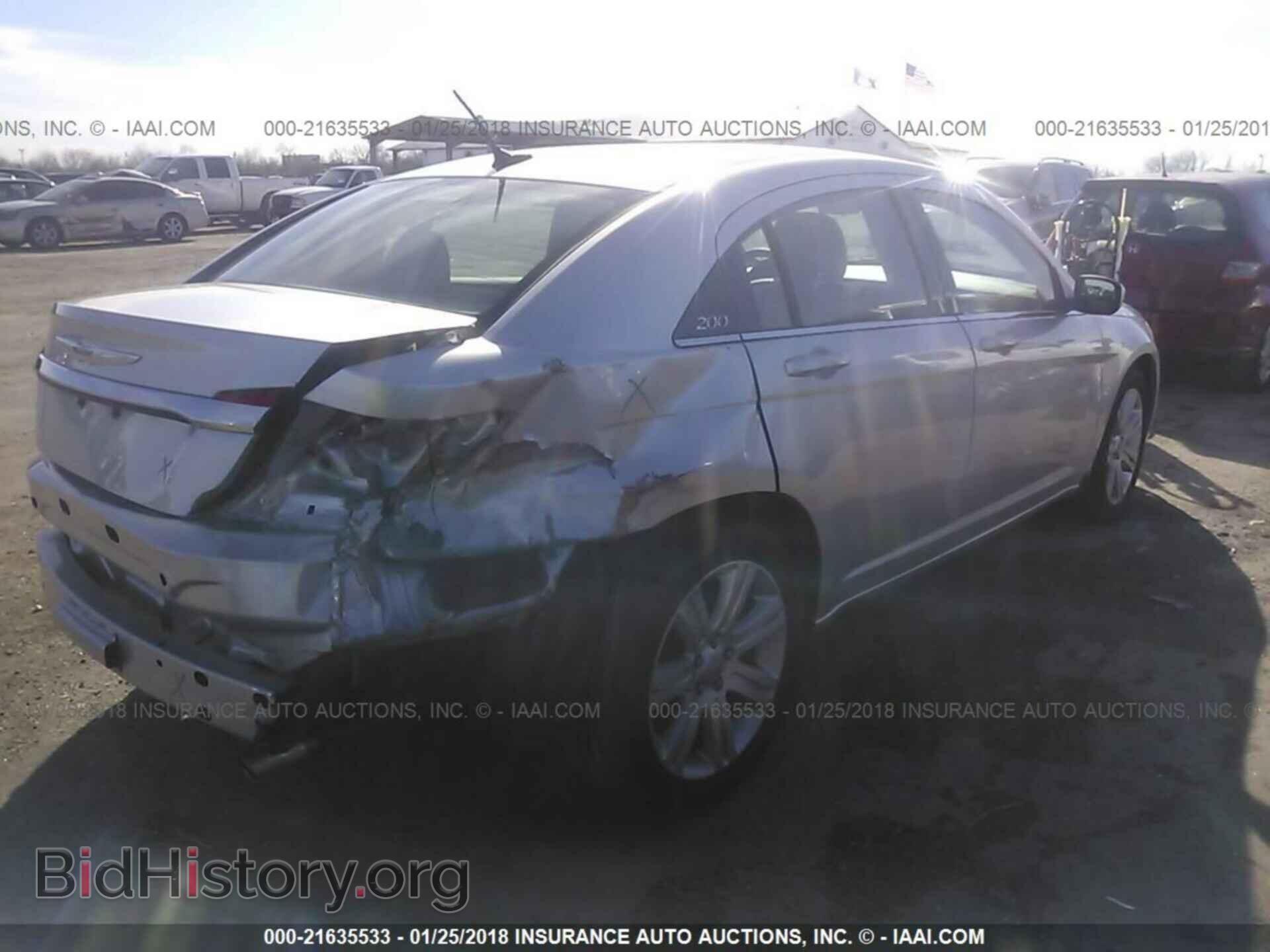 2012 Chrysler 200 - VIN: 1C3CCBBGXCN221773 - Фото 4