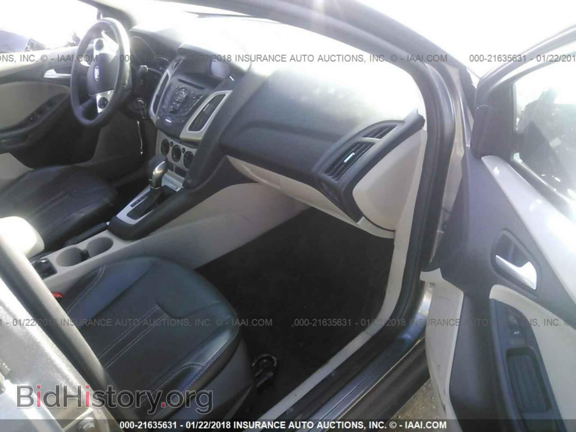 2014 Ford Focus - VIN: 1FADP3F20EL208978 - Photo 5