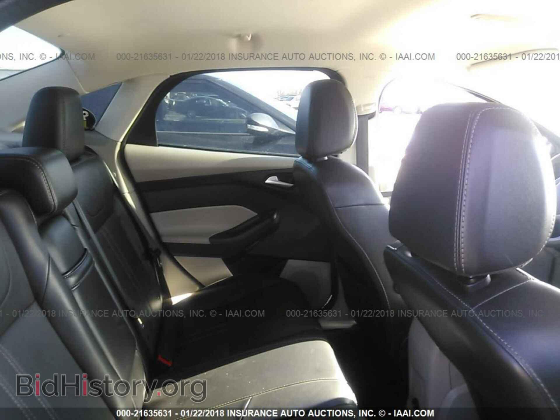 2014 Ford Focus - VIN: 1FADP3F20EL208978 - Photo 8