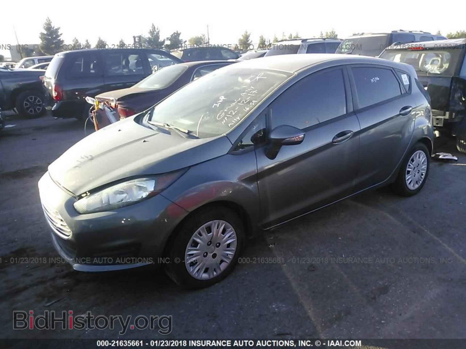 2014 Ford Fiesta - VIN: 3FADP4EE9EM174555 - Фото 2