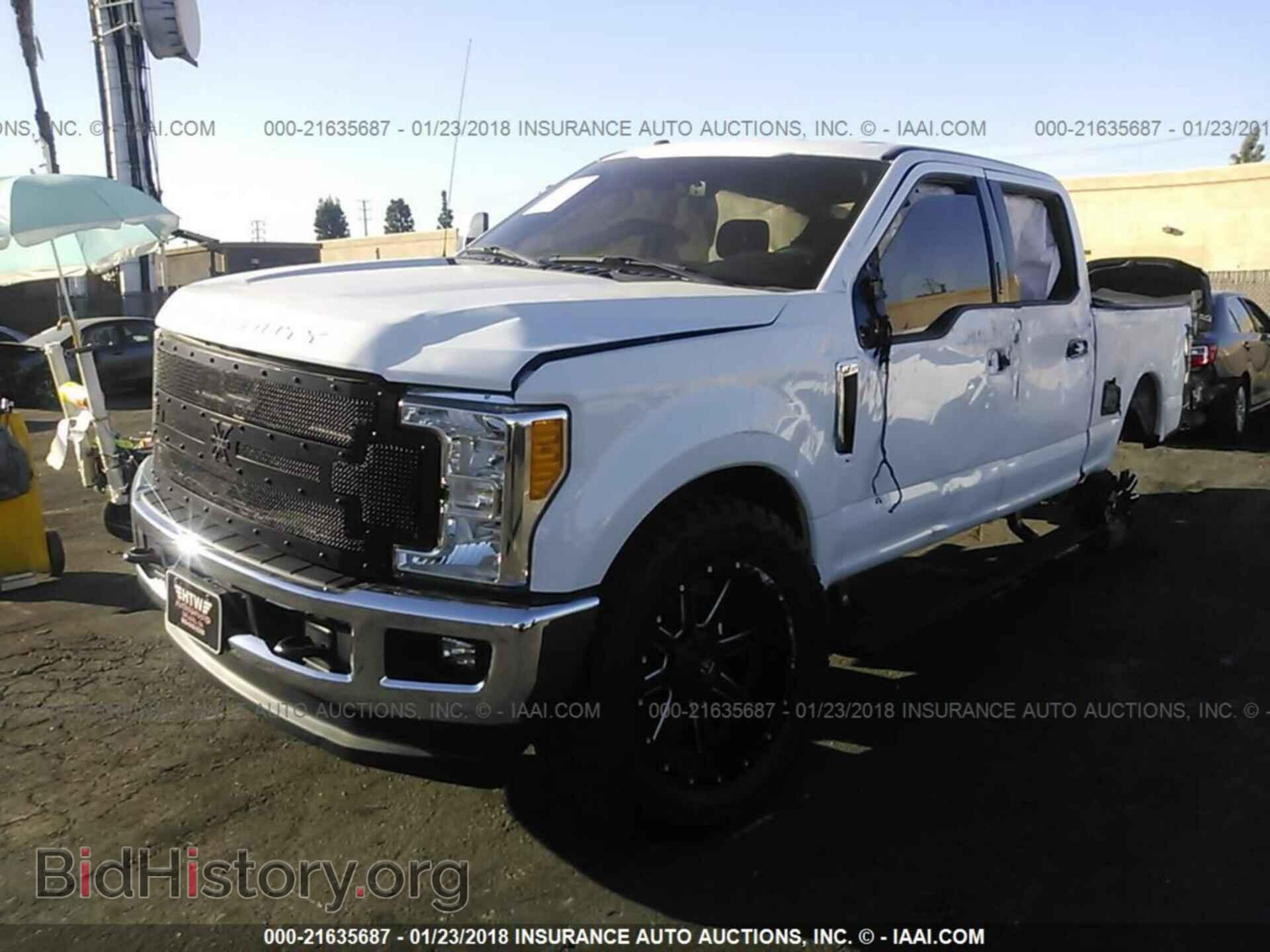2017 Ford F250 - VIN: 1FT7W2BT2HEC10503 - Фото 2