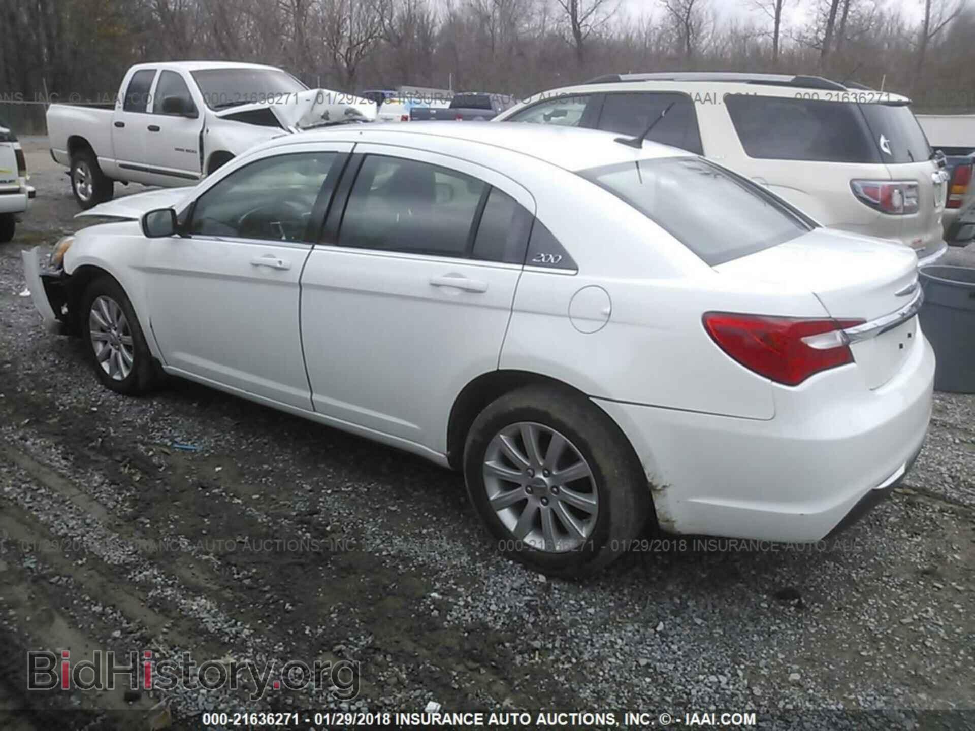 2012 Chrysler 200 - VIN: 1C3CCBBB6CN146574 - Фото 3