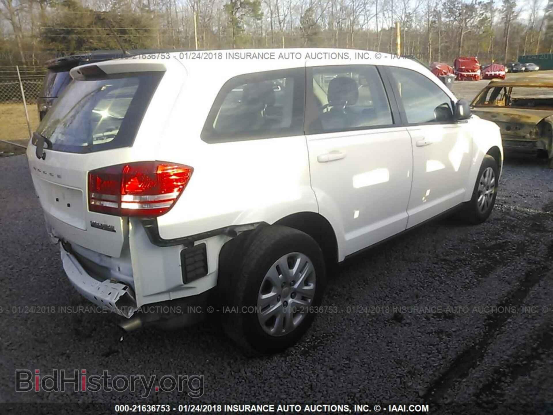 2015 Dodge Journey - VIN: 3C4PDCAB5FT714318 - Photo 4