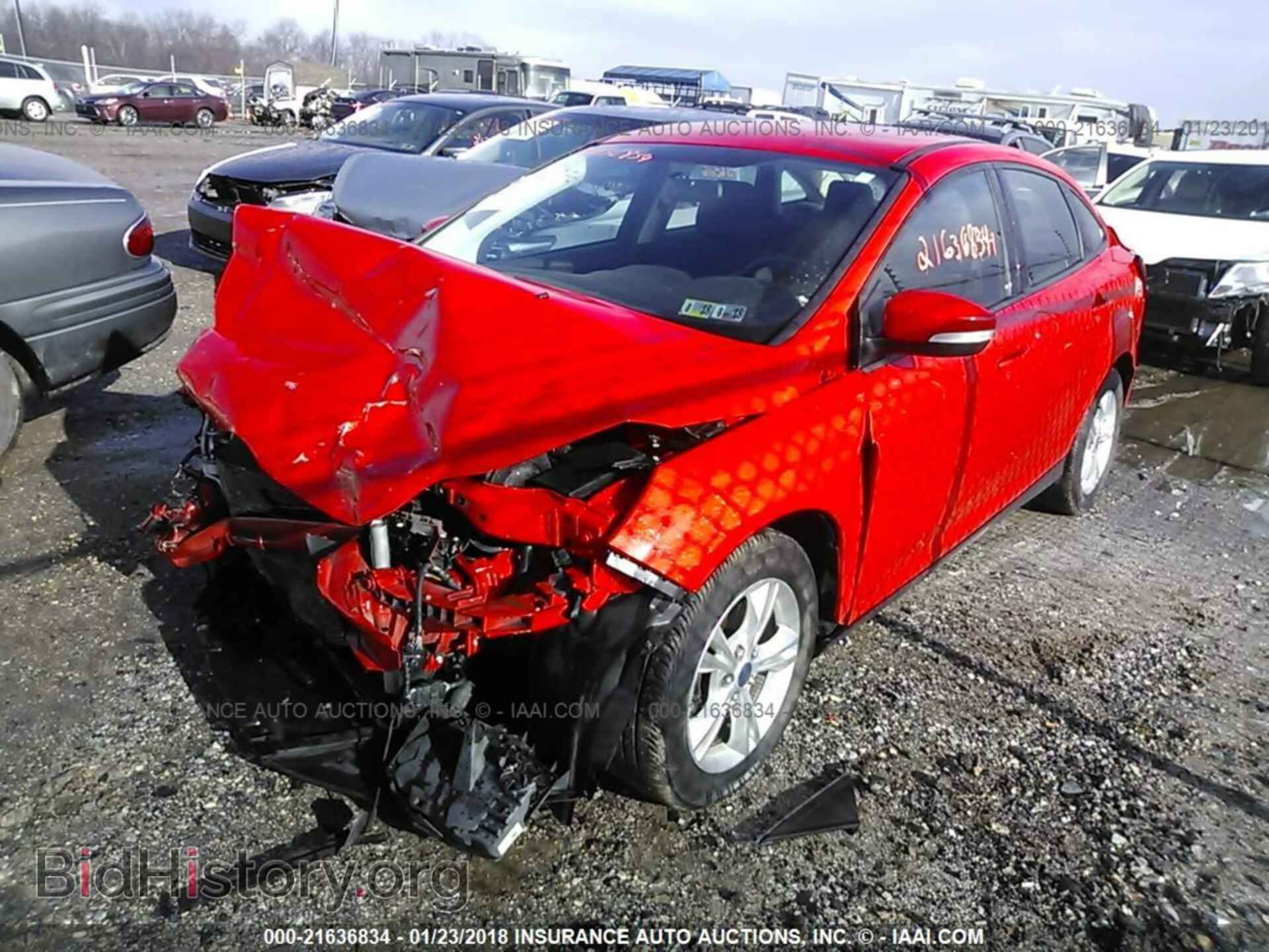 2014 Ford Focus - VIN: 1FADP3F21EL125916 - Photo 2