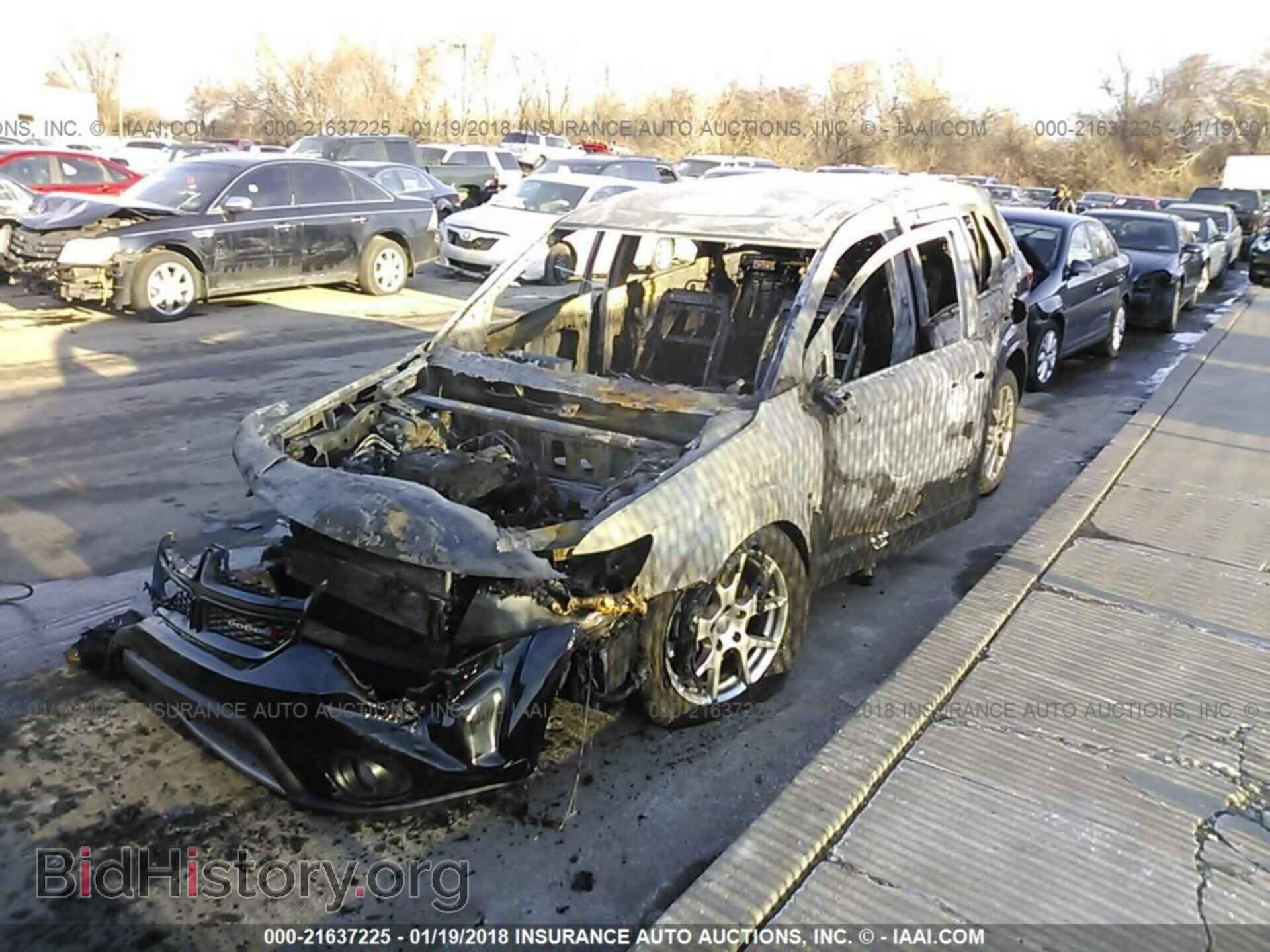 2015 Dodge Journey - VIN: 3C4PDCEG4FT650276 - Photo 2