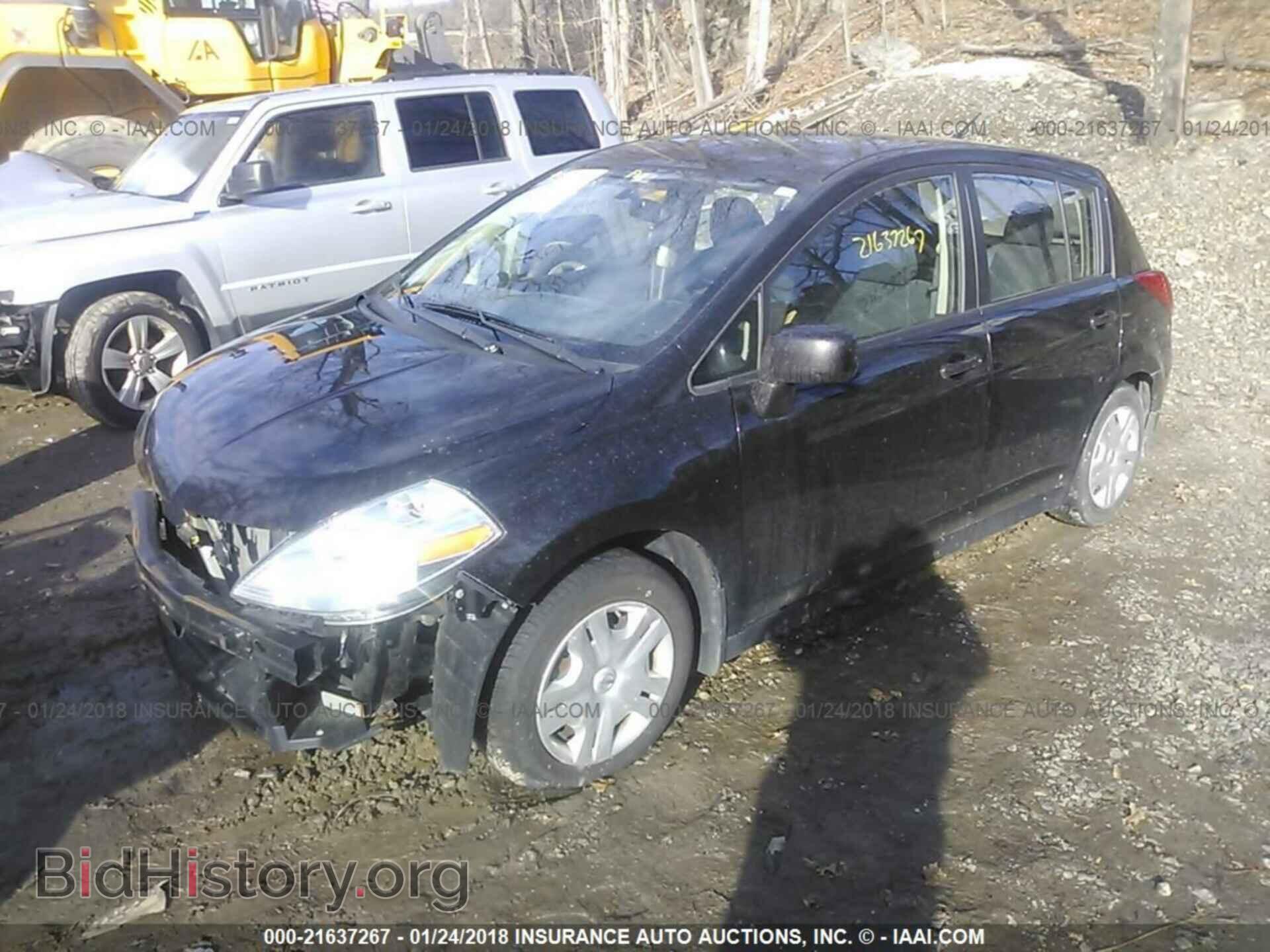 2011 Nissan Versa - VIN: 3N1BC1CP3BL510219 - Фото 2