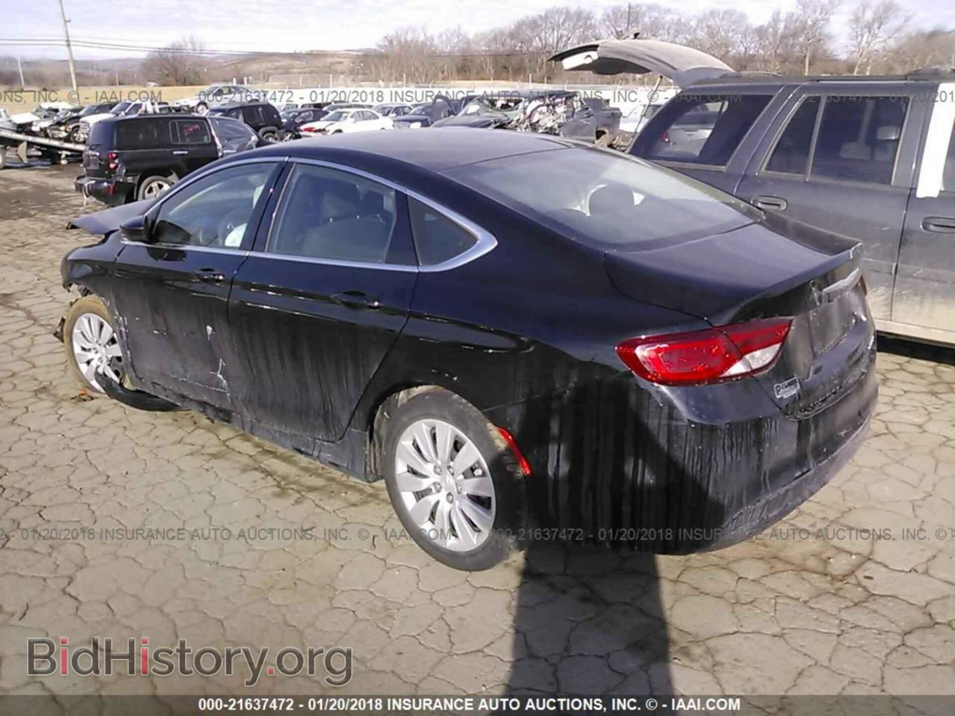 2015 Chrysler 200 - VIN: 1C3CCCFB3FN651301 - Photo 3