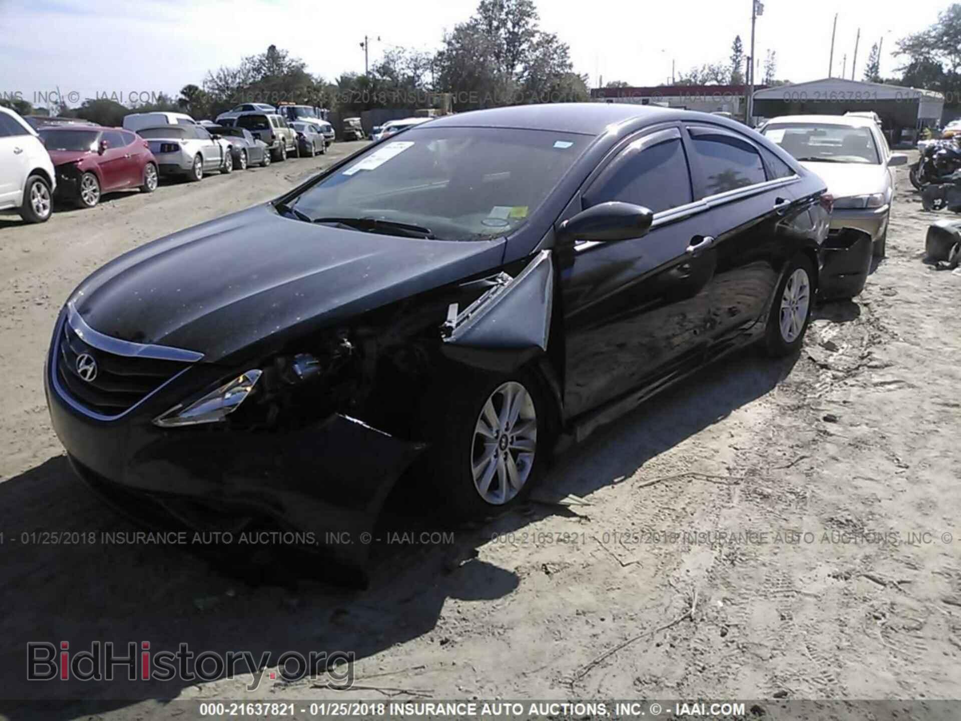 2012 Hyundai Sonata - VIN: 5NPEB4AC8CH416952 - Фото 2