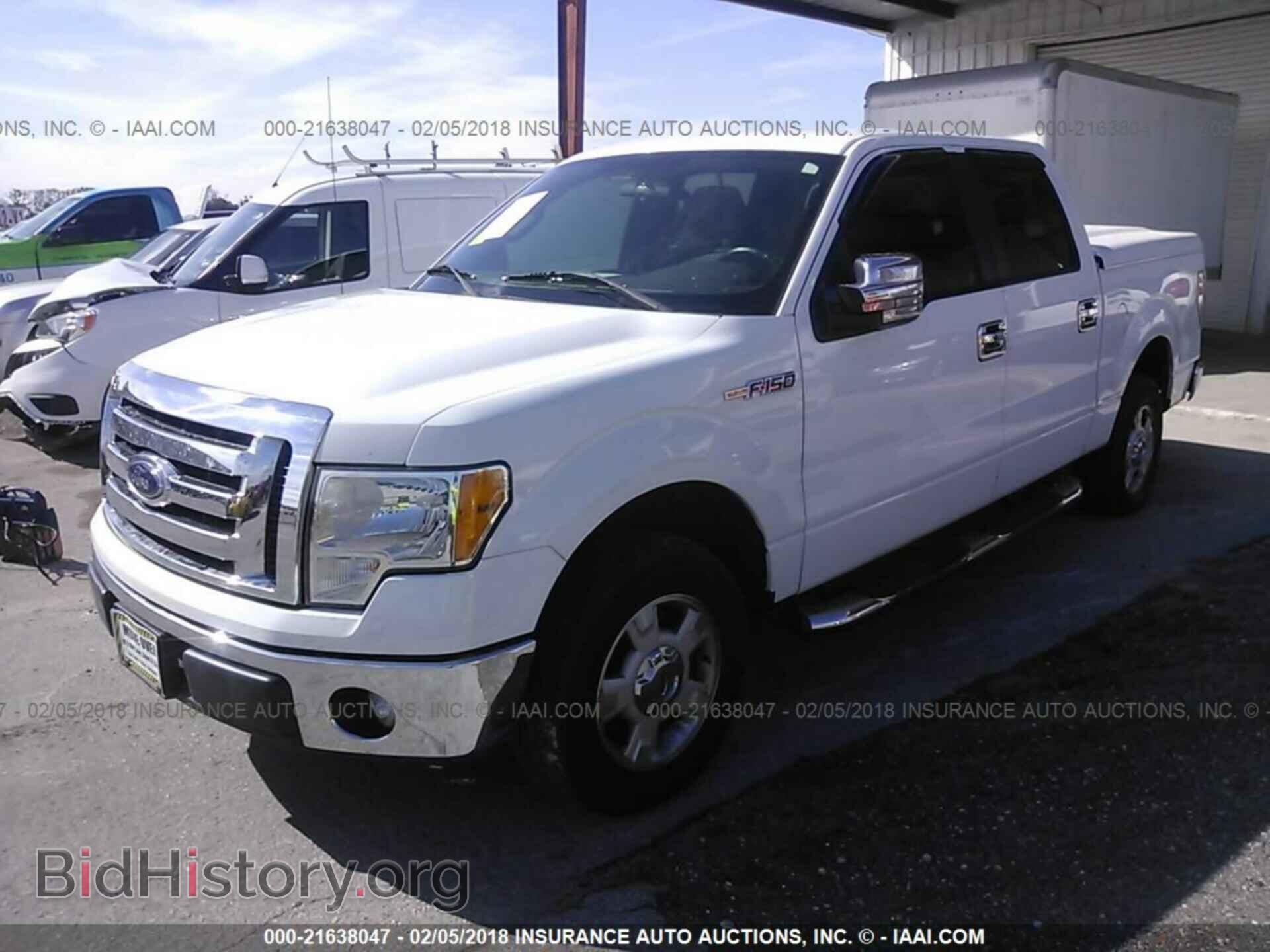 2011 Ford F150 - VIN: 1FTFW1CF3BFA87052 - Фото 2