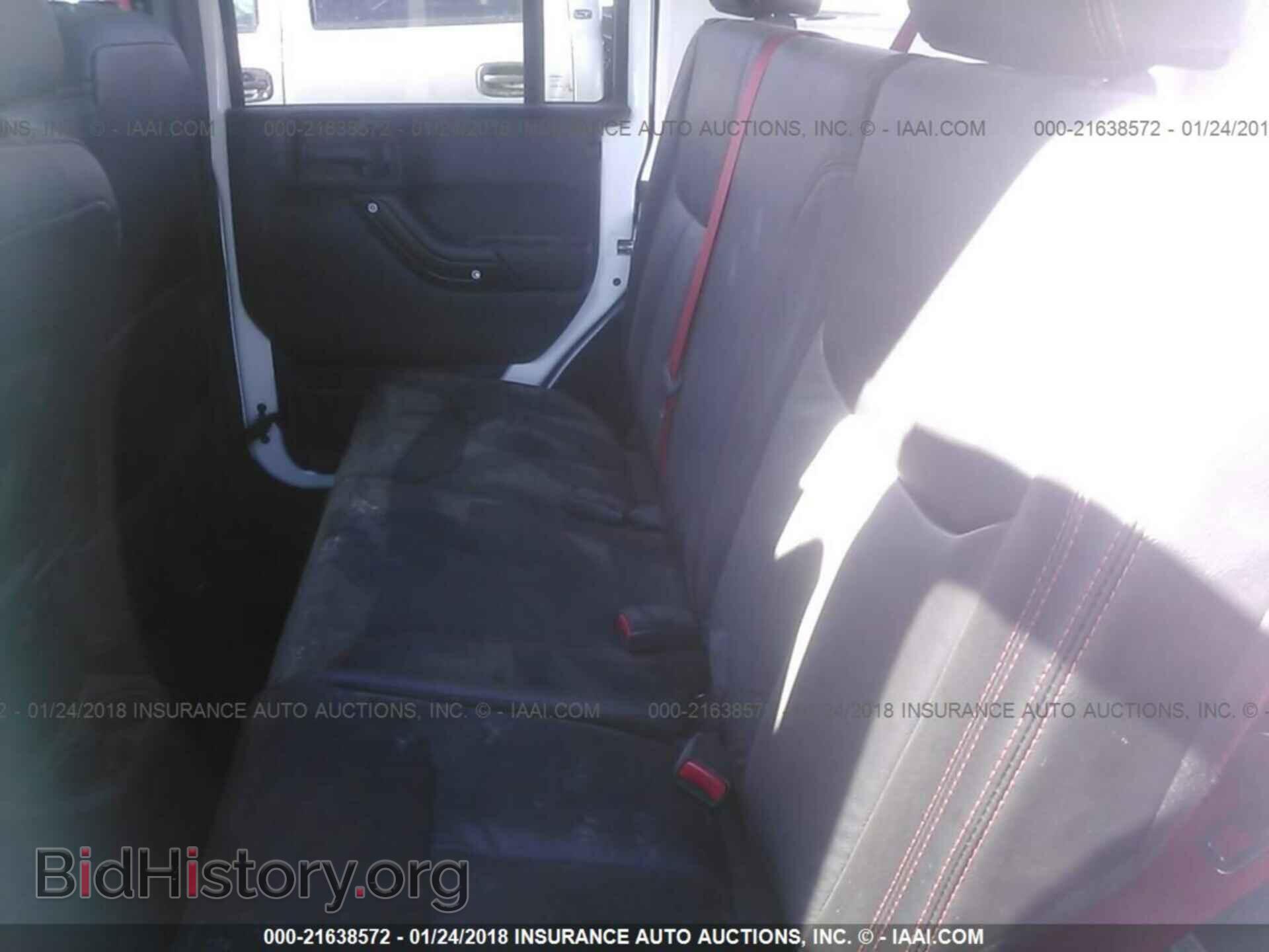 2017 Jeep Wrangler - VIN: 1C4BJWFG3HL664090 - Фото 8